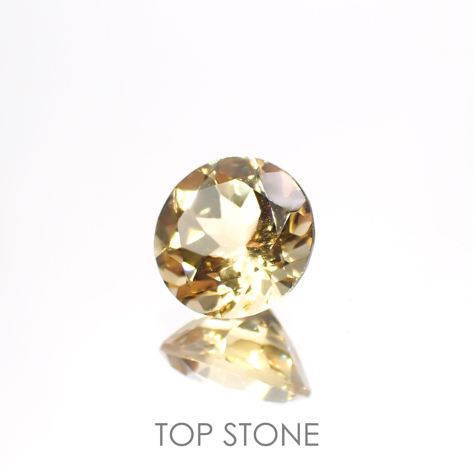イエローベリル(宝石名イエロー・ベリル)ブラジル産 1.17ct 識別済[211113650]7.1x7mm前後