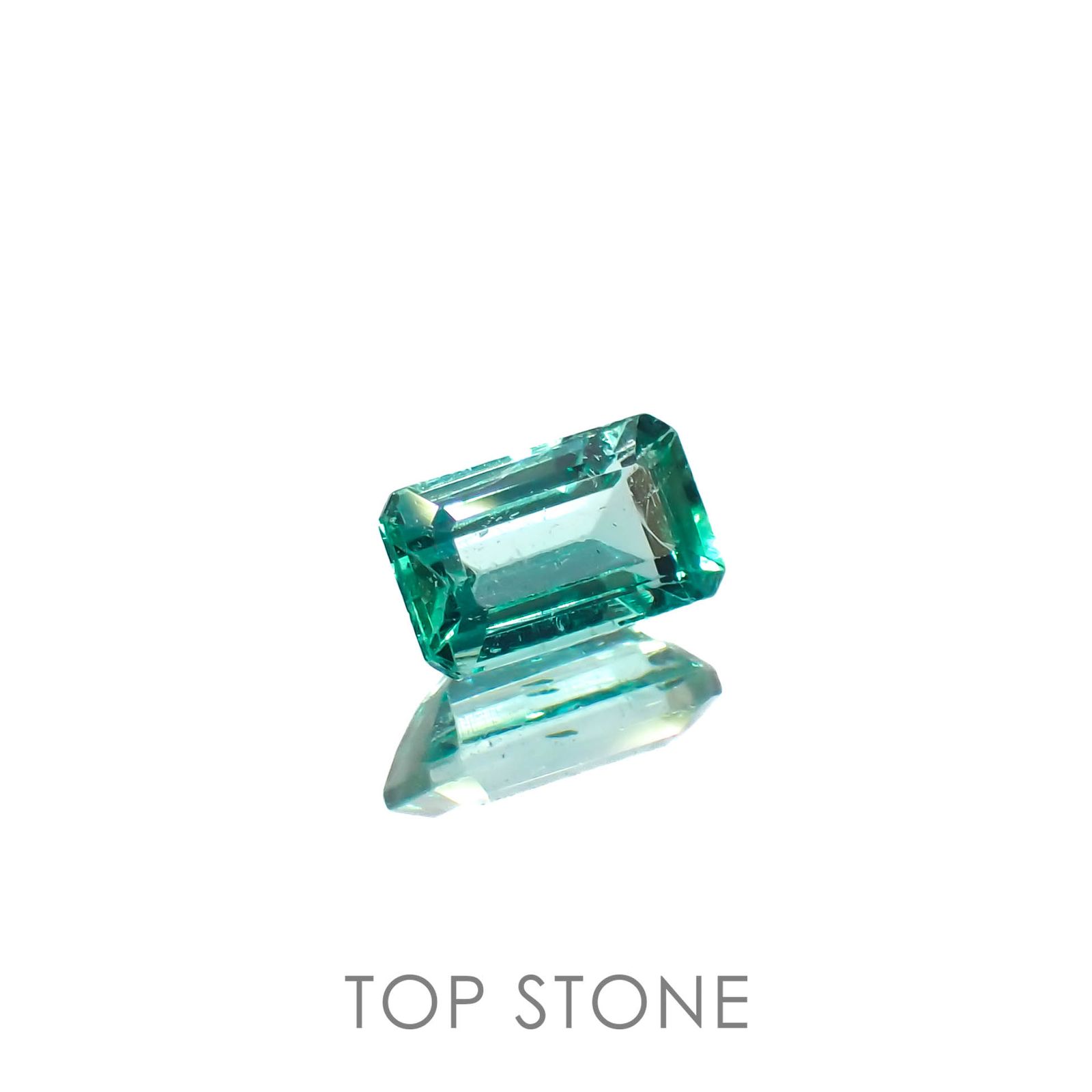 エメラルド ザンビア産 0.27ct[230120264]4.9x2.9mm前後 | TOP