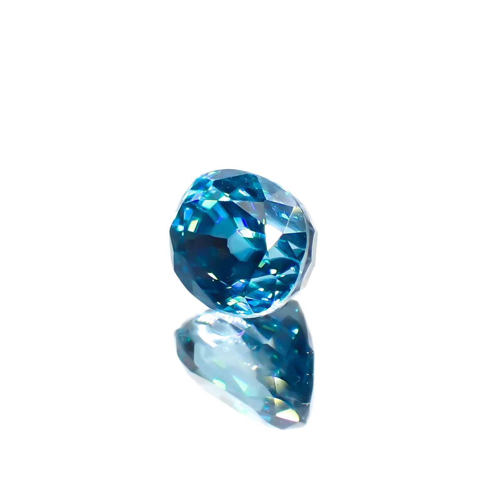 ラタナキリブルージルコン カンボジア産 1.89ct[220917927]6.5x5.4mm前後