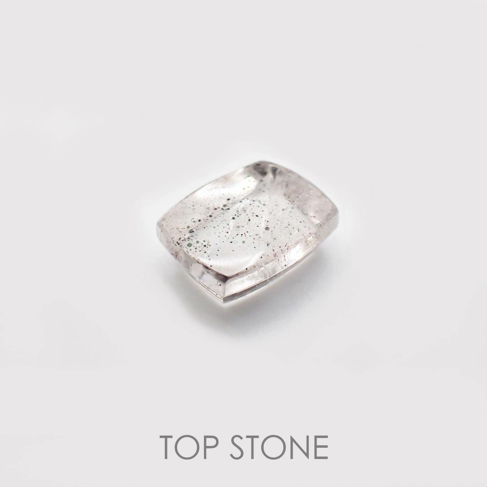 ティンカーベルクォーツ ブラジル産 4.17ct[210410497]10.8×8.3mm前後
