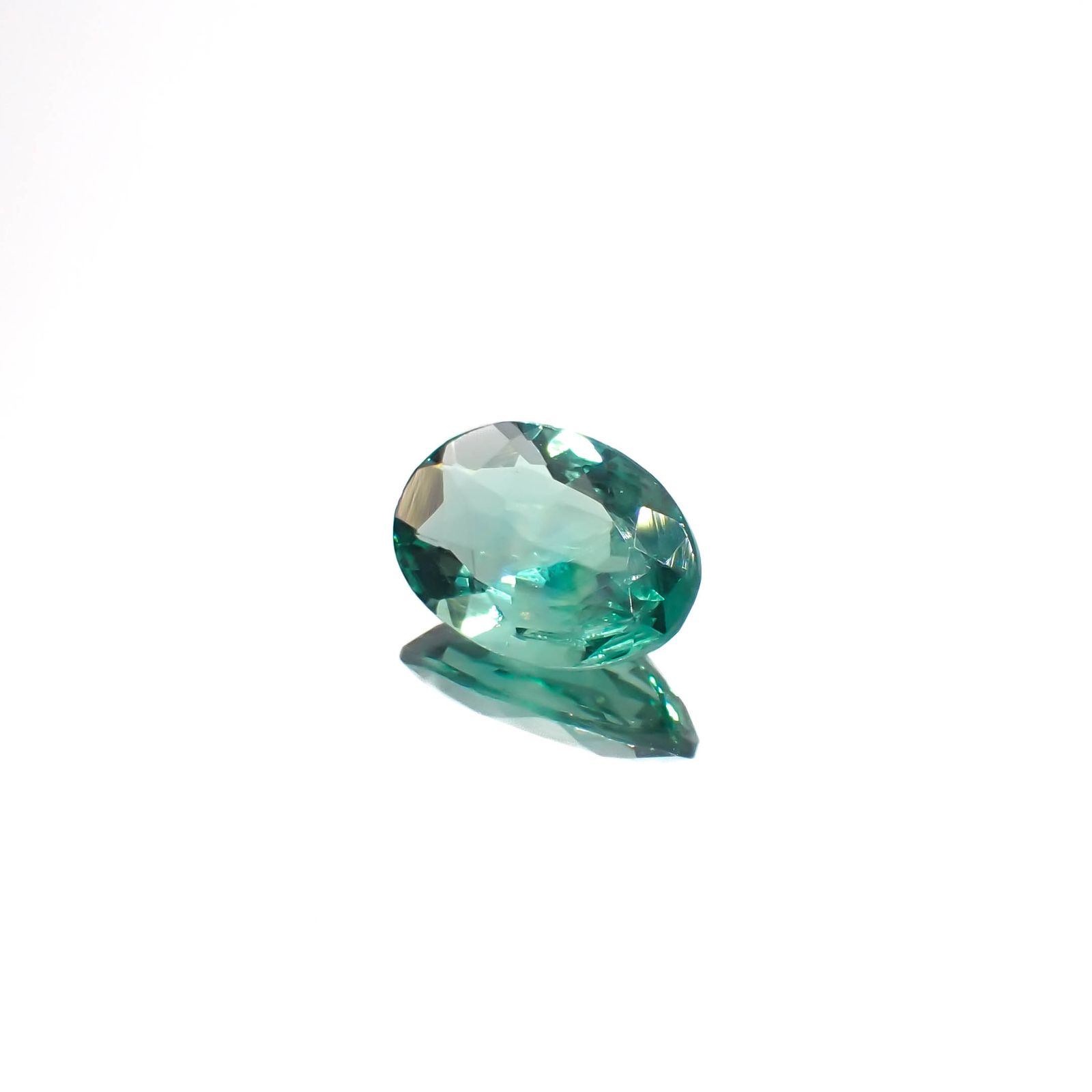 フローライト フルオレッセンス イギリス・ロジャリー鉱山産 3.07ct[230522143]11.6x8.2mm前後