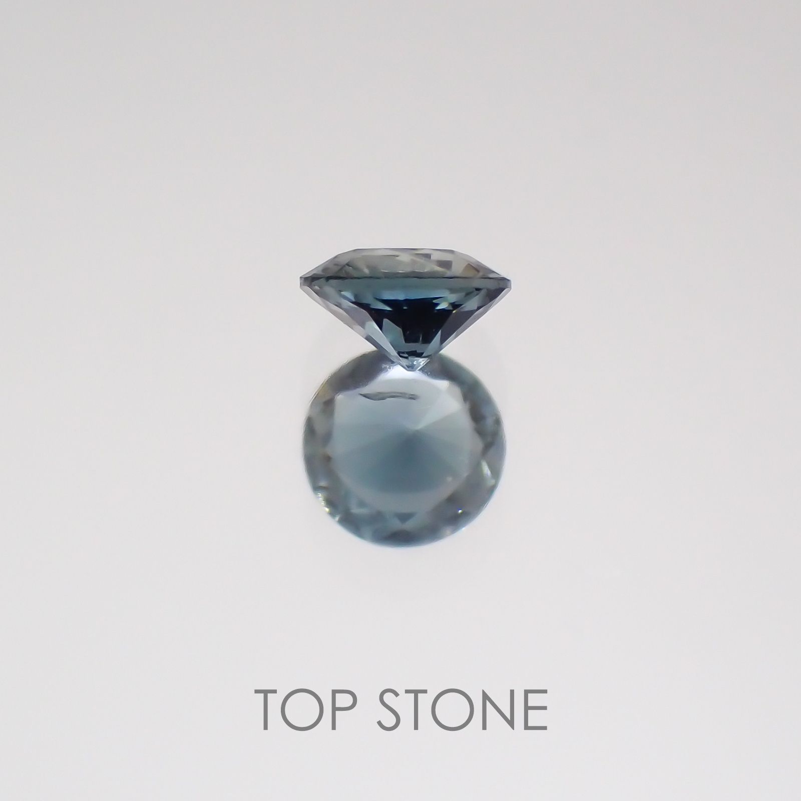 サファリン マダガスカル産 ルース 0.12ct[20128832]3.1×3.1mm前後