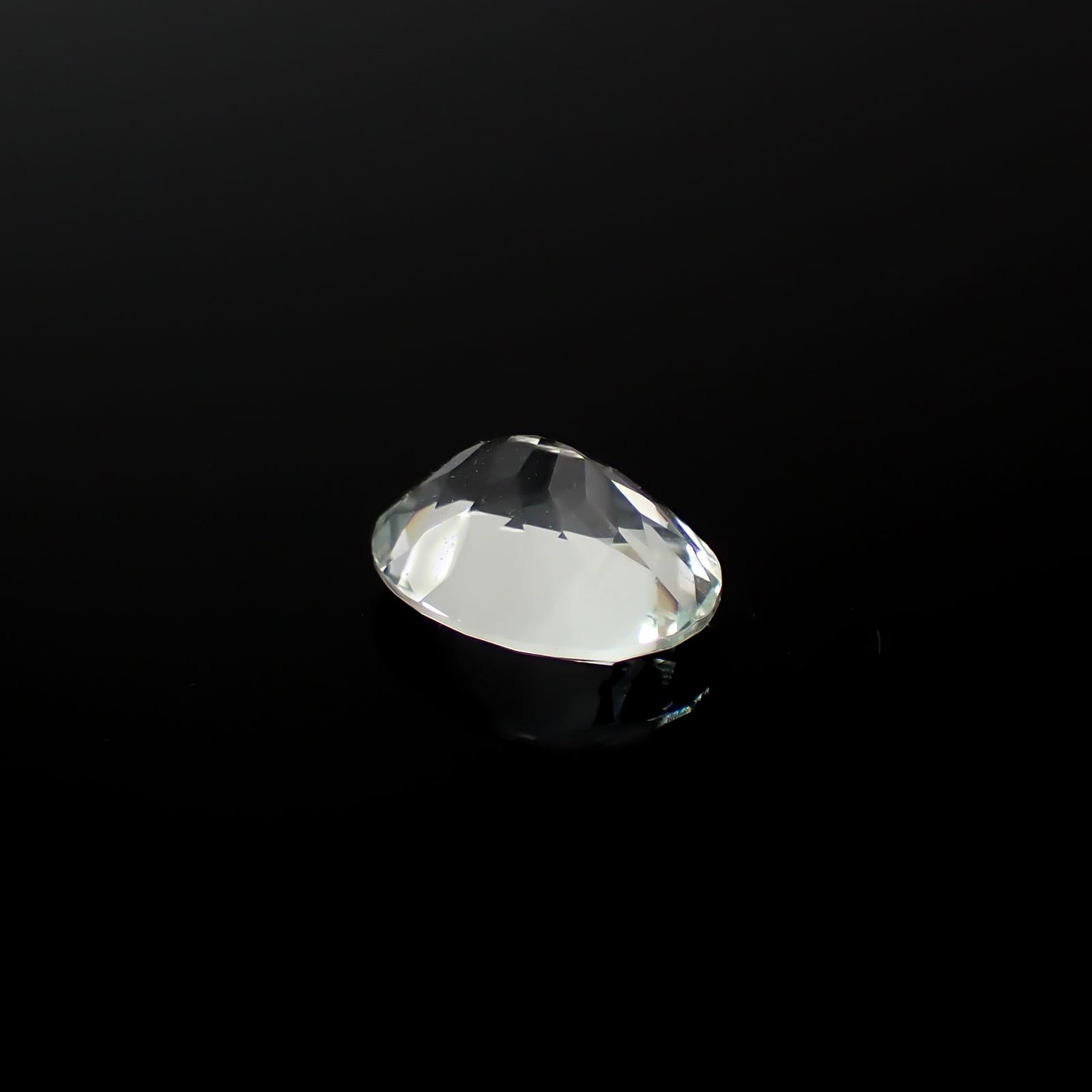 ゴッシェナイト パキスタン・ヒマラヤ産 2.31ct[240527463]10.1x8mm前後