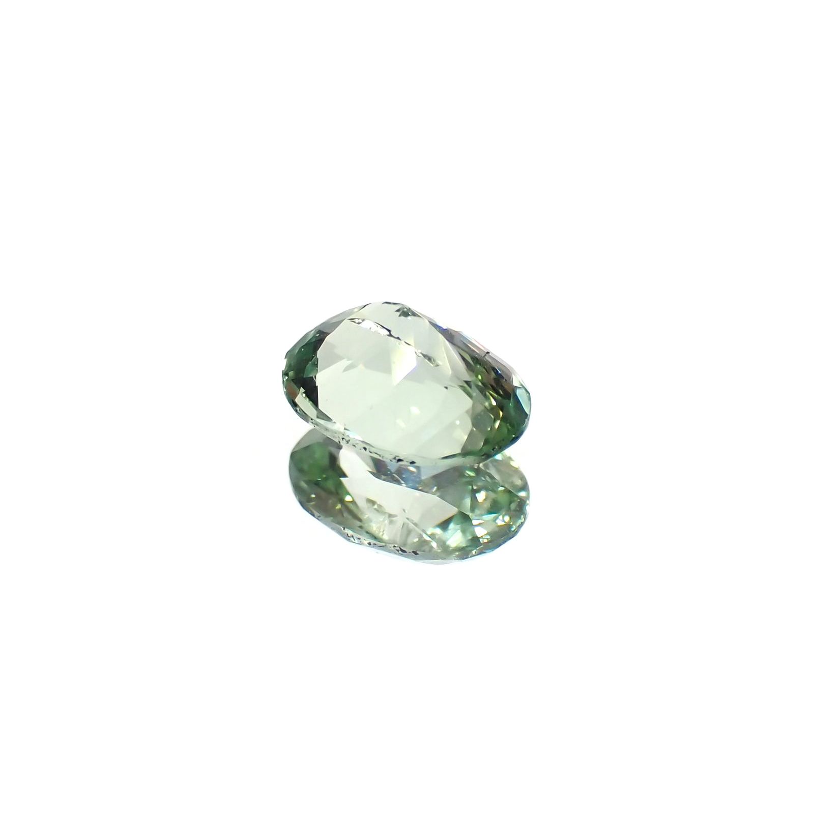 バナジウムコーネルピン(宝石名コーネルピン)タンザニア・タンガ州産 識別済 0.63ct / 6.4x4.7mm前後 [220716760]