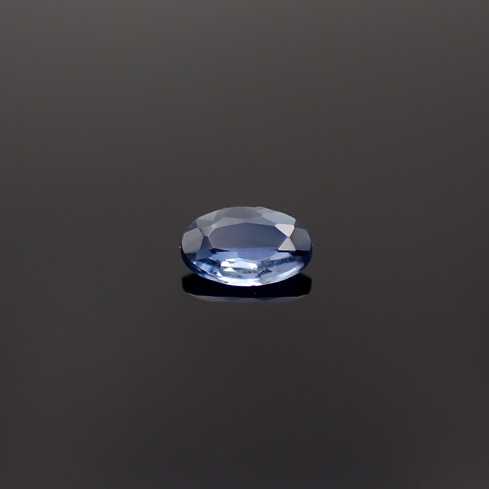 タトゥーアクアマリン ブラジル・ミナスジェライス州タトゥー鉱山産 0.17ct[240427174]5x3.2mm前後