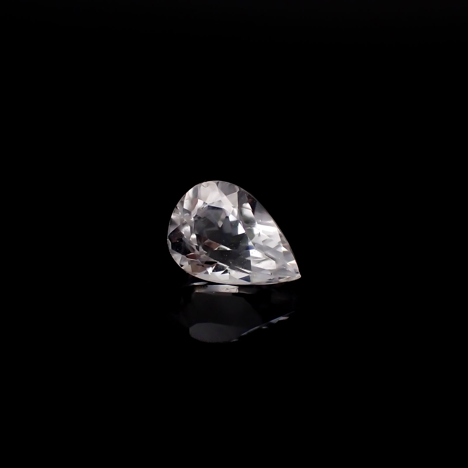 フェナカイト ブラジル産 0.99ct[240427266]7.7x5.5mm前後