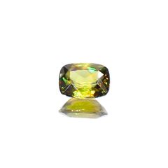カラーチェンジスフェーン パキスタン産 0.80ct[230120041]6.5x5.1mm前後