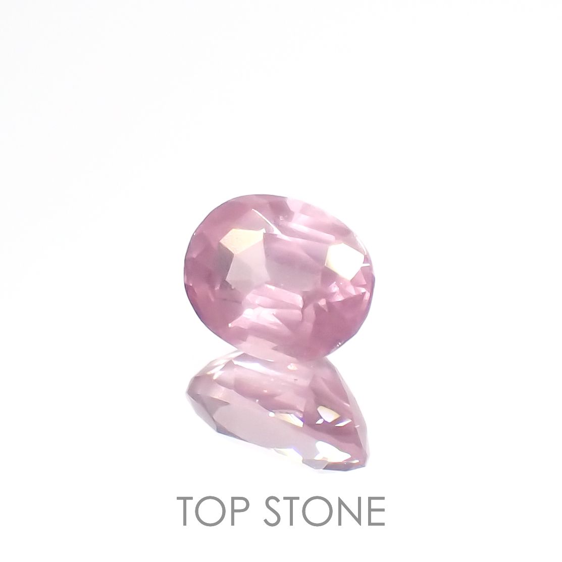 シルキーピンクスピネル(宝石名ピンク・スピネル)タンザニア産 0.37ct 識別済[230120252]4.7x3.6mm前後