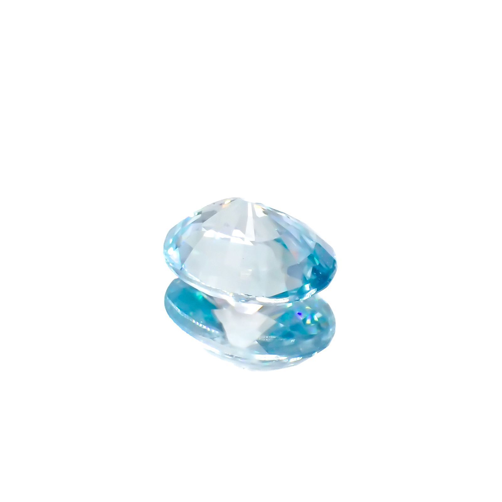 バイカラーブルージルコン カンボジア産 1.86ct[230320983]8x6.1mm前後