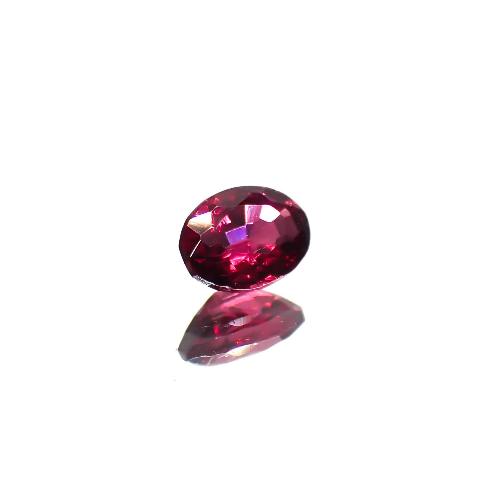 レッドスピネル ビルマ産 0.18ct[230722611]3.9x2.9mm前後