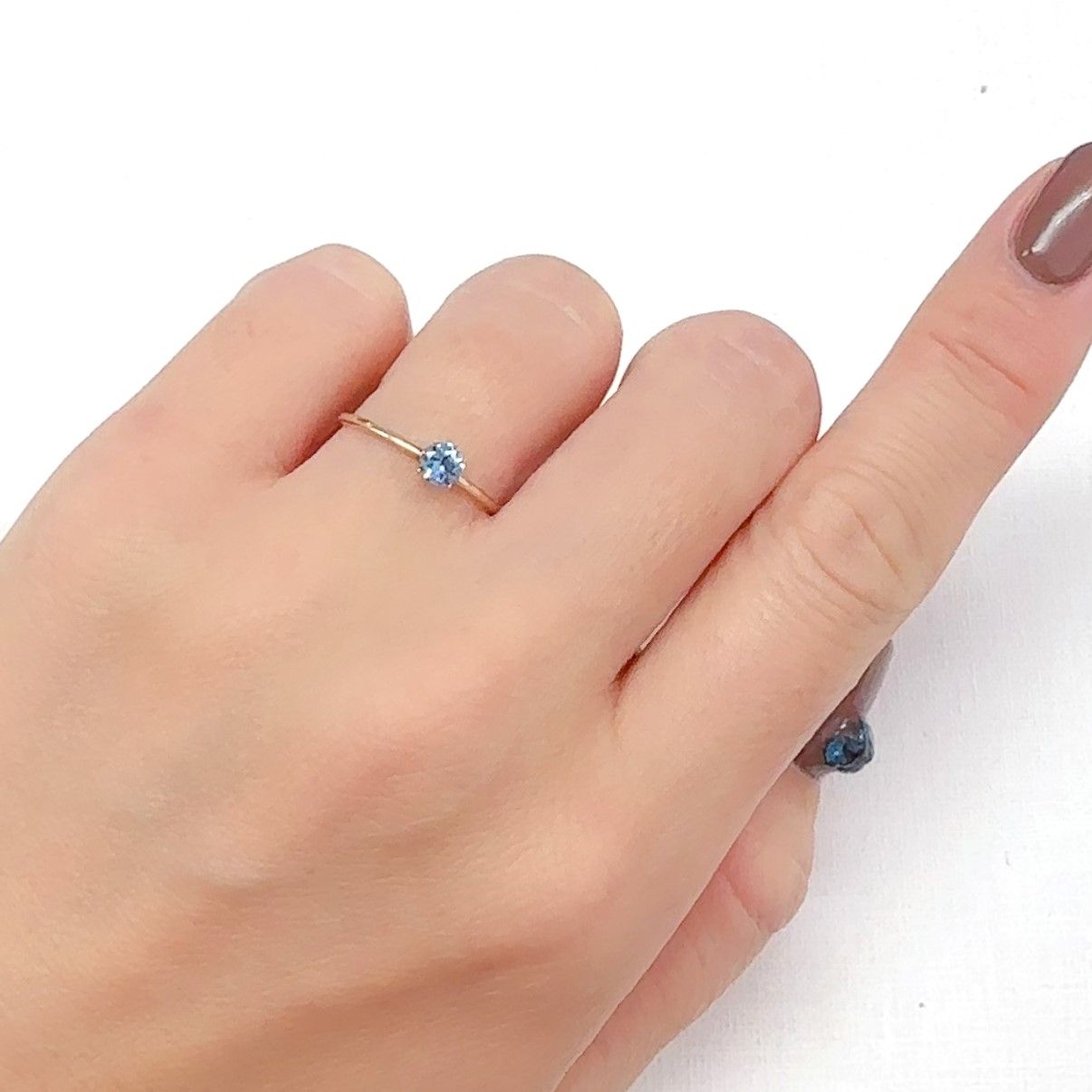 サンタマリアアクアマリン ブラジル産 0.19ct[240225989]3.8x3.8mm前後