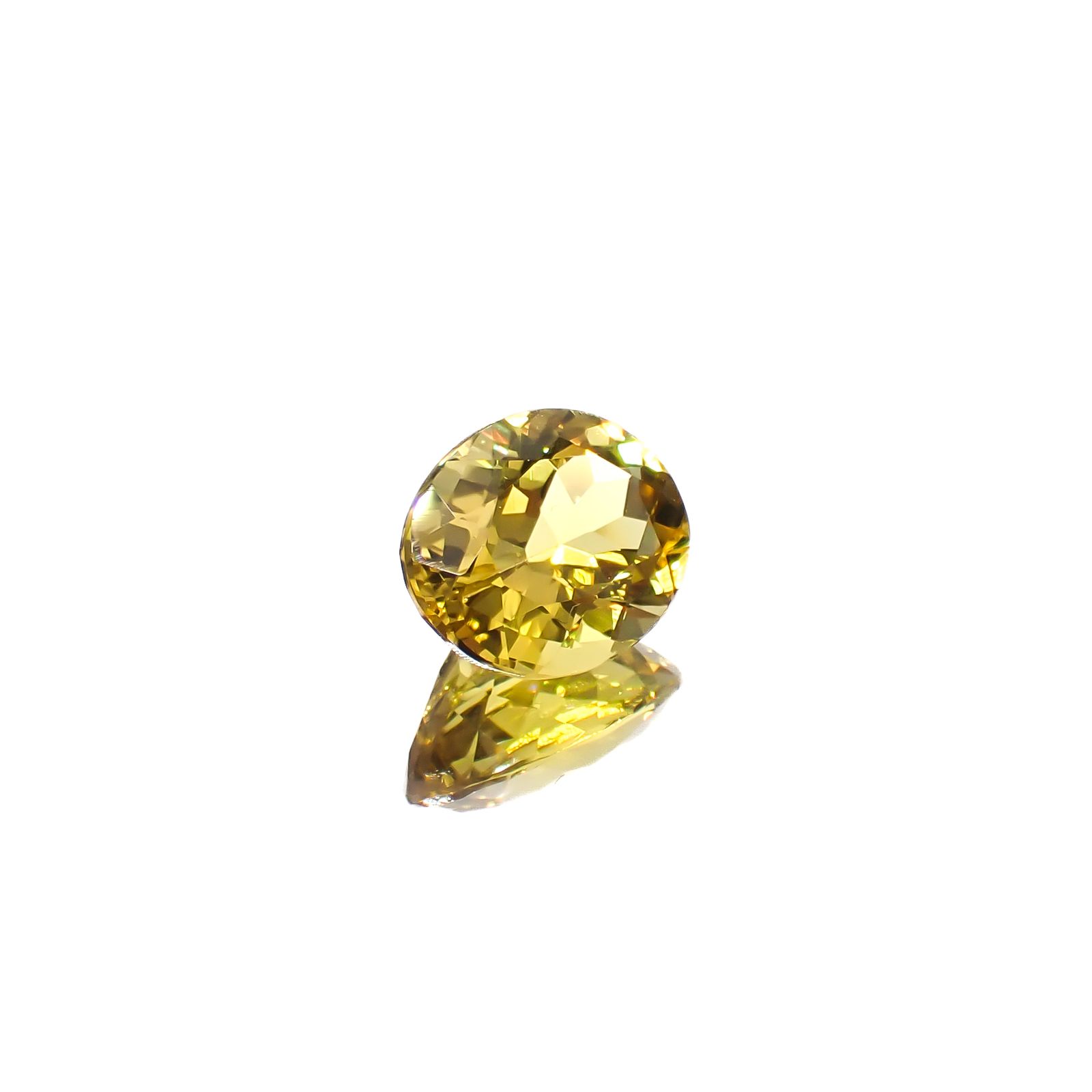 イエローベリル ブラジル産 2.36ct[240728555]9.9x7.9mm前後
