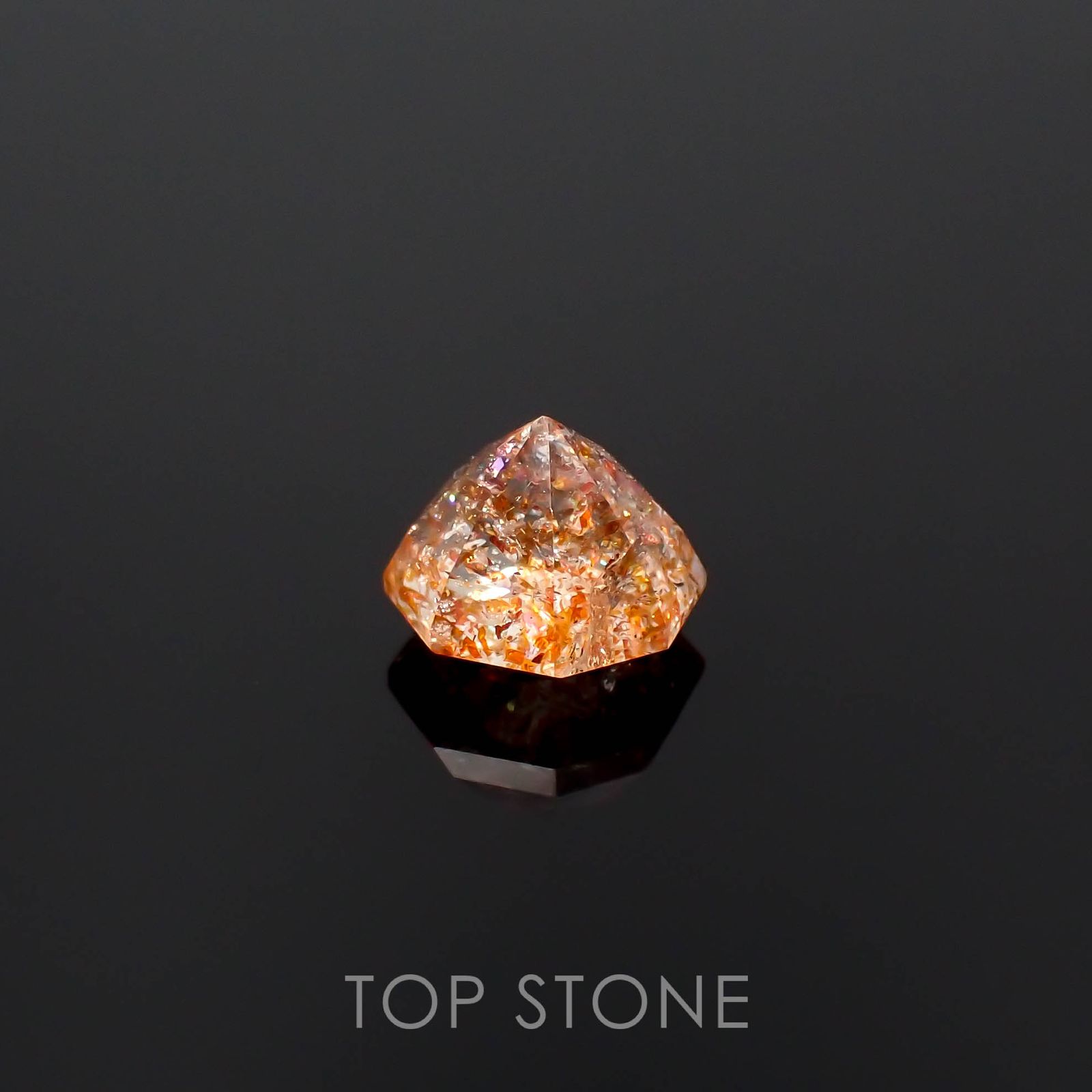 ◇オクタゴンカット◇イリュージョンサンストーン タンザニア産 0.62ct[230320951]5.1x5mm前後