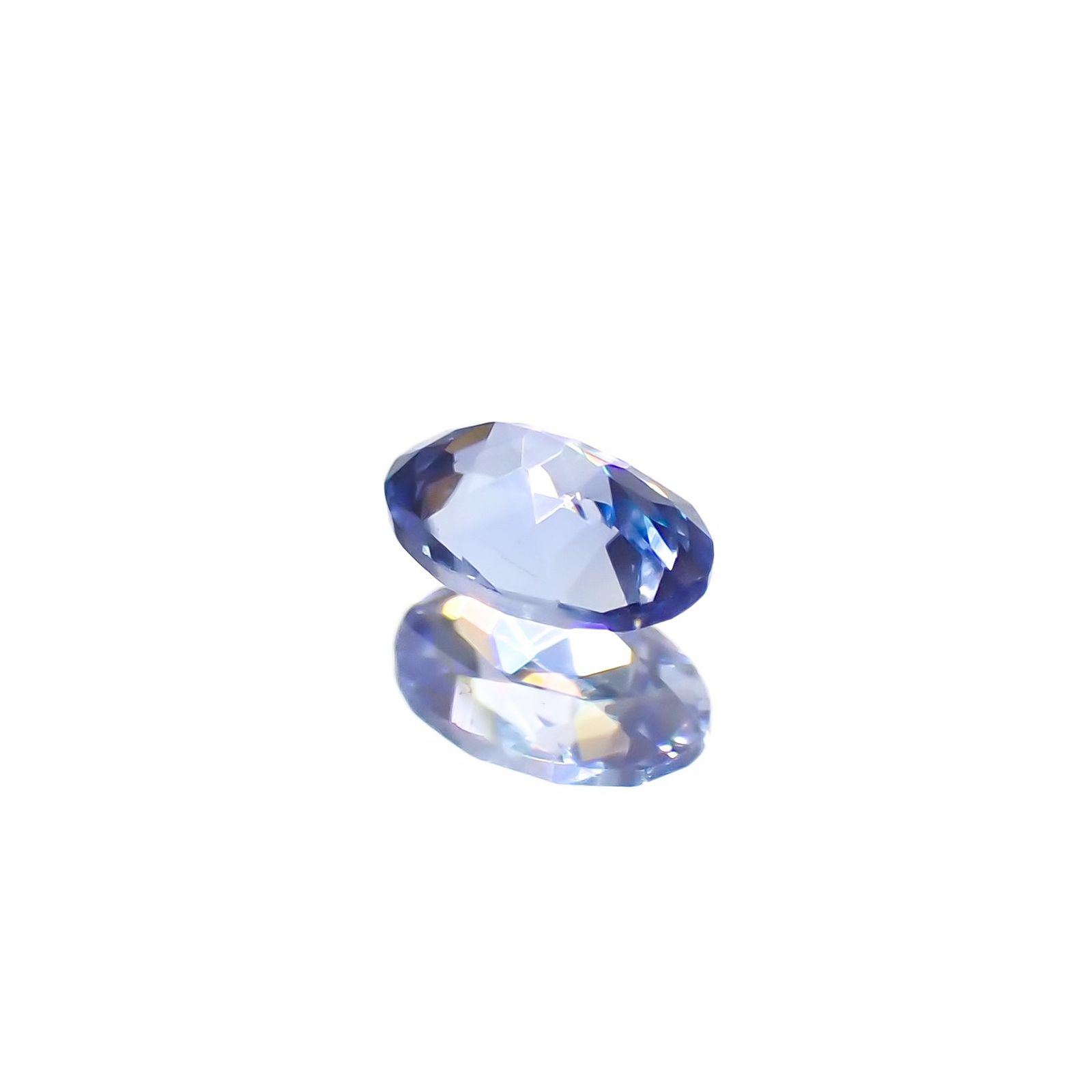 ベニトアイト(宝石名ベニトアイト)アメリカ・カリフォルニア州産 識別済 0.096ct / 3.4x2.3mm前後 [260523205]