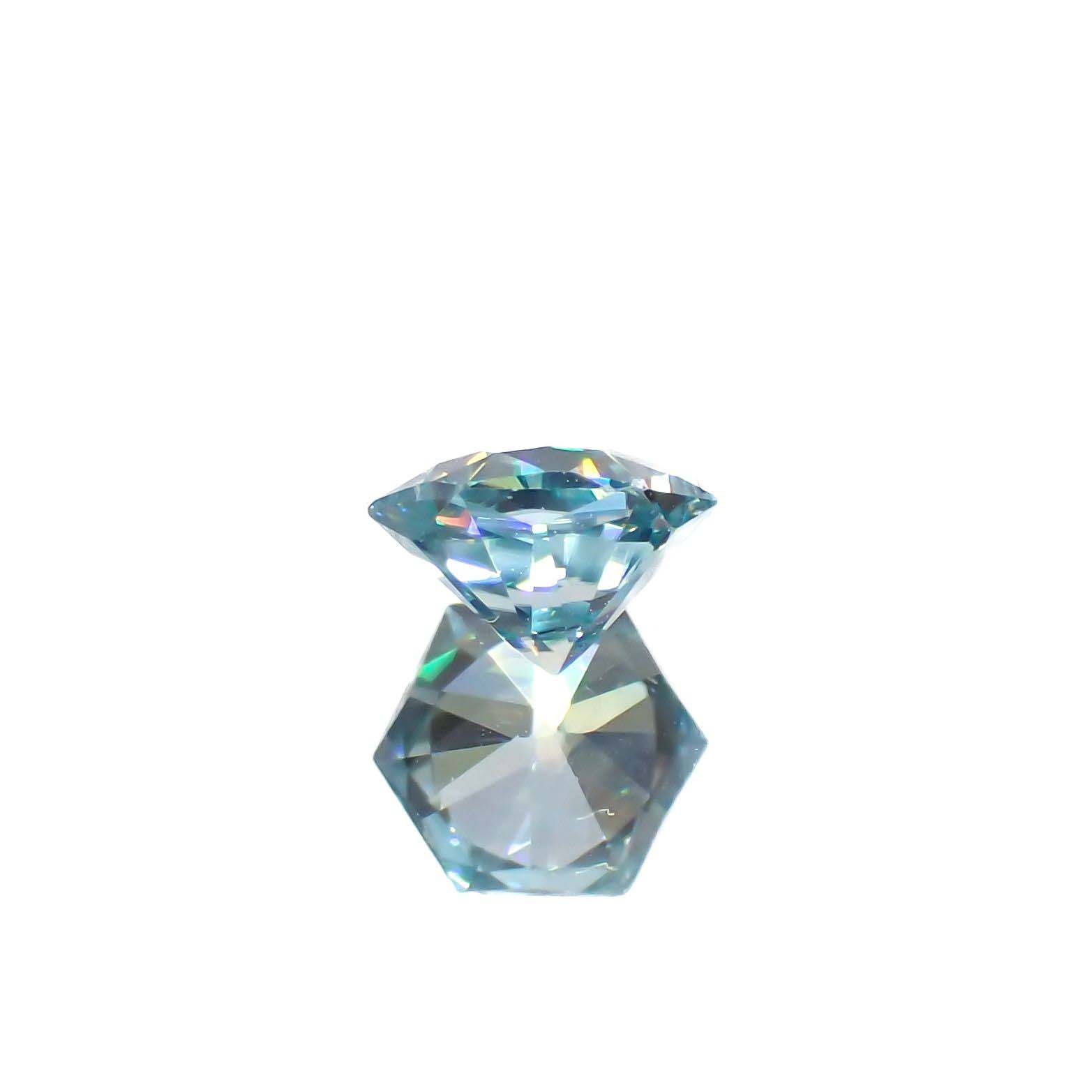 ◇ヘキサゴンカット◇アイスブルージルコン(宝石名ジルコン)カンボジア産 0.80ct 識別済[220716825]4.9x4.8mm前後