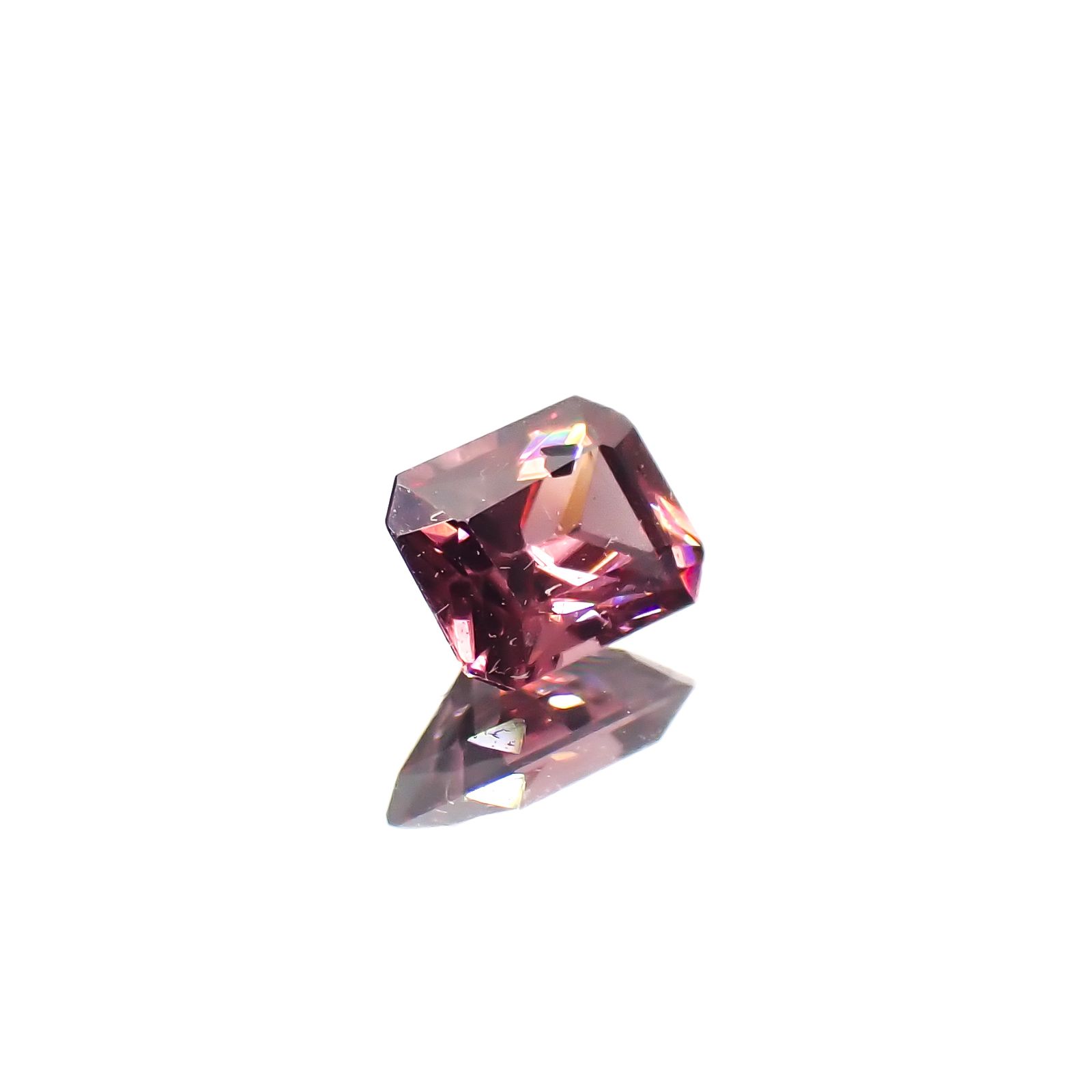 ピンクジルコン スリランカ/カンボジア産 0.46ct[240627921]4.6x3.5mm前後