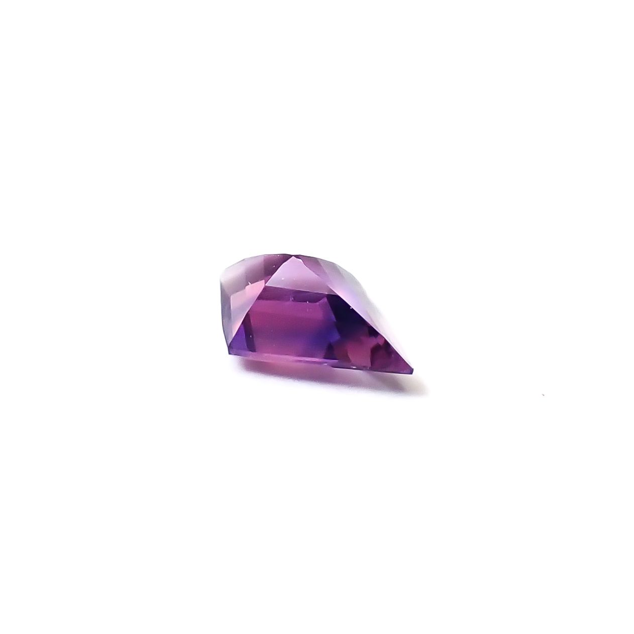◇カスタムカット◇ウィンザーサファイア タンザニア・ウィンザー産 0.21ct / 5.5x3.6mm前後 [260532141]
