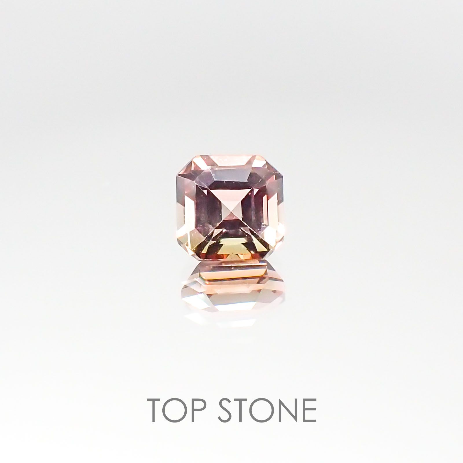 バイカラートルマリン ブラジル産 ルース 0.73ct[20095678]5.2×5.2mm前後