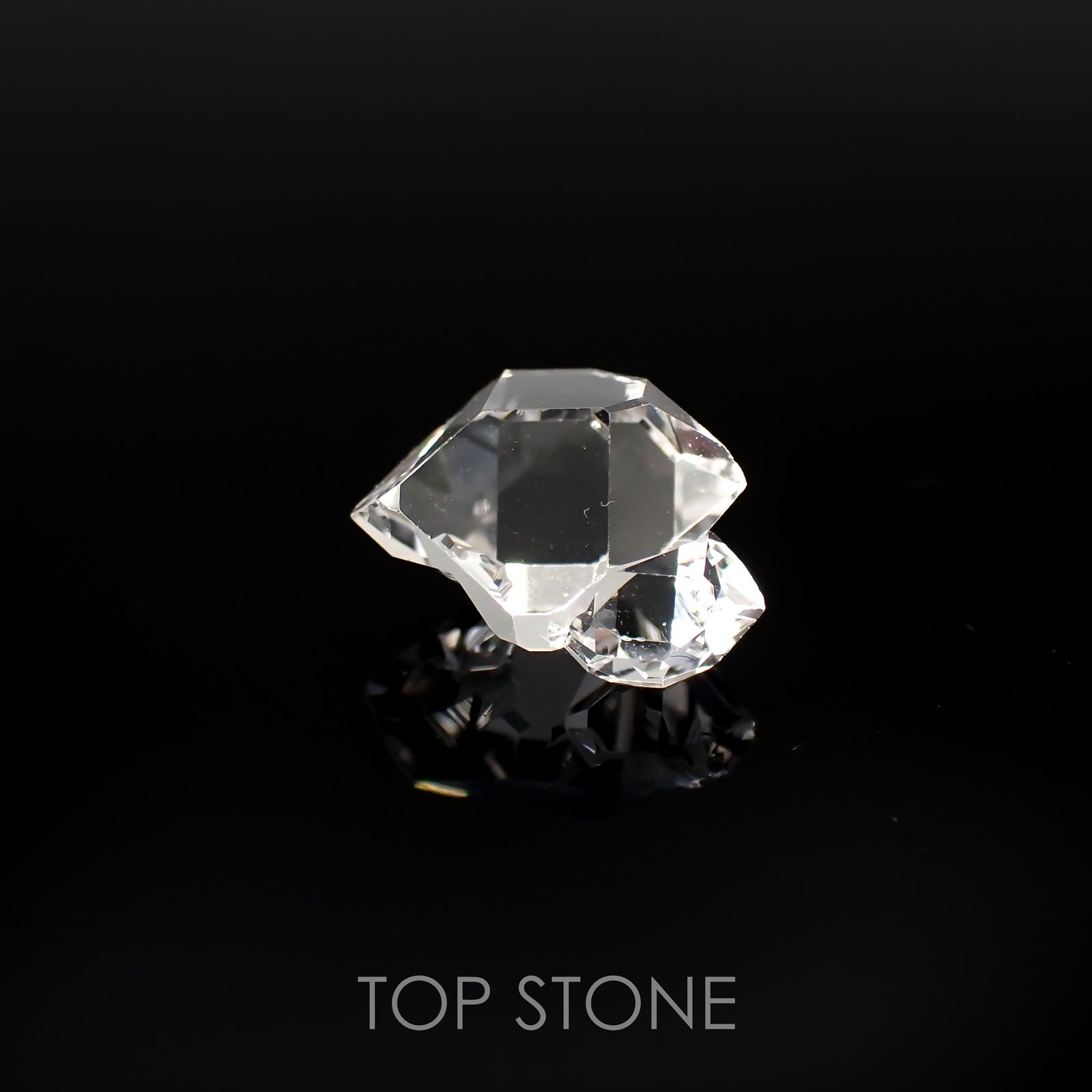 ハーキマーダイヤモンド 原石 アメリカ・ニューヨーク州産 3.15ct[220817378]10.8x8.8mm前後