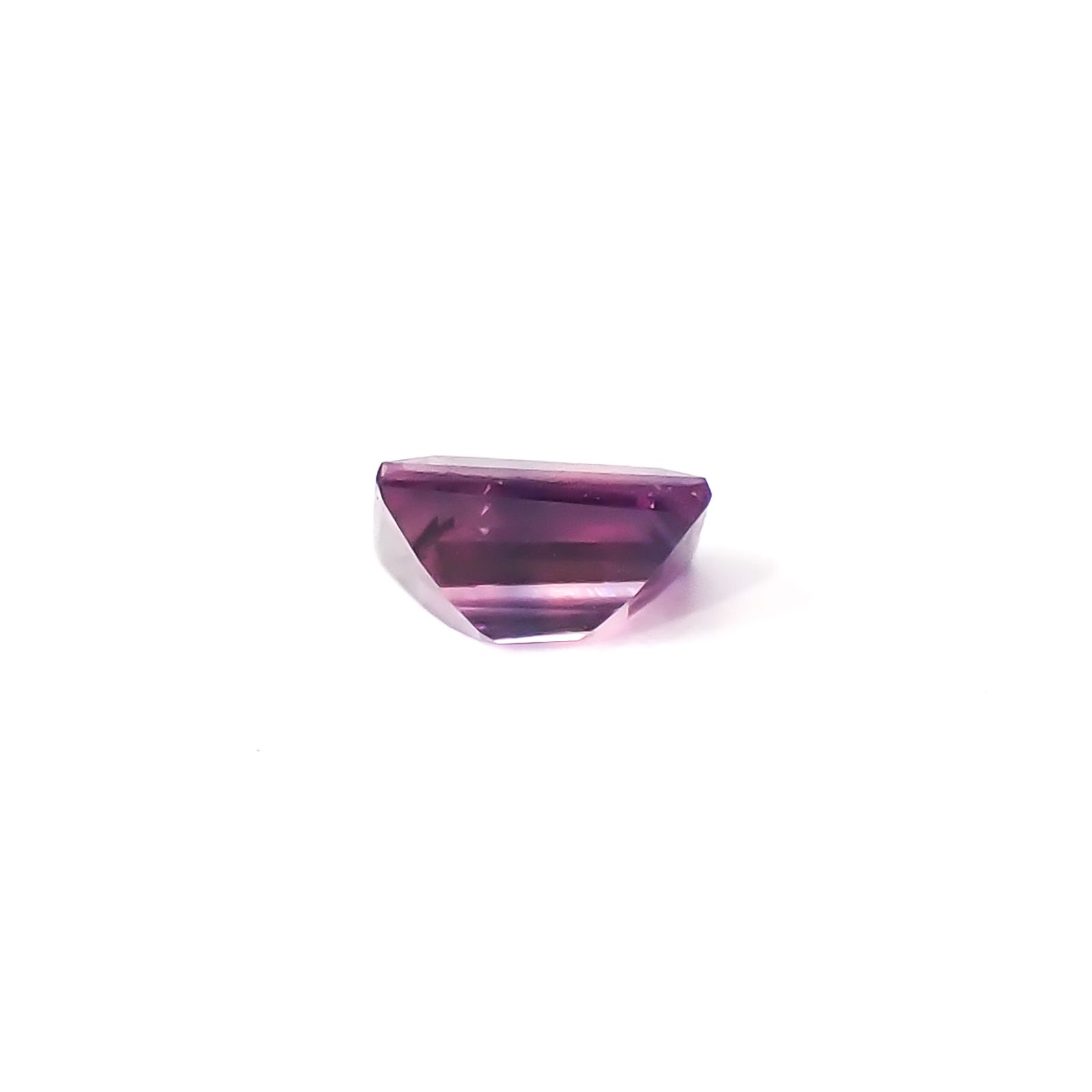 ウィンザーサファイア タンザニア・ウィンザー産 0.19ct / 3.5x3mm前後 [260532129]