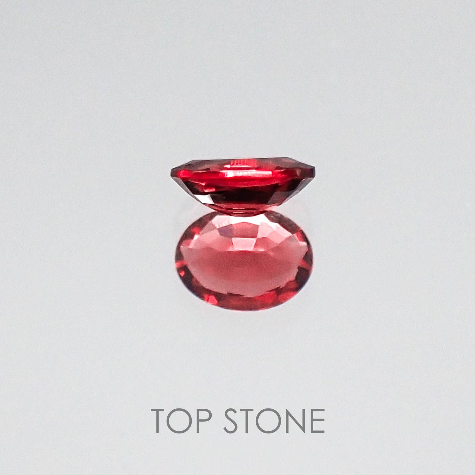 レッドスピネル タンザニア産 ルース 0.14ct[20073930]4×3mm前後