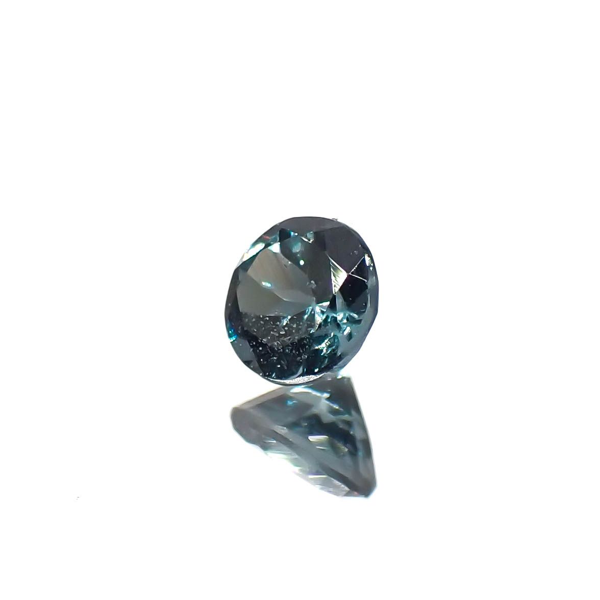 カラーチェンジガーネット アレキタイプ マダガスカル・ベキリー産 0.23ct[231224759]3.5x3.5mm前後