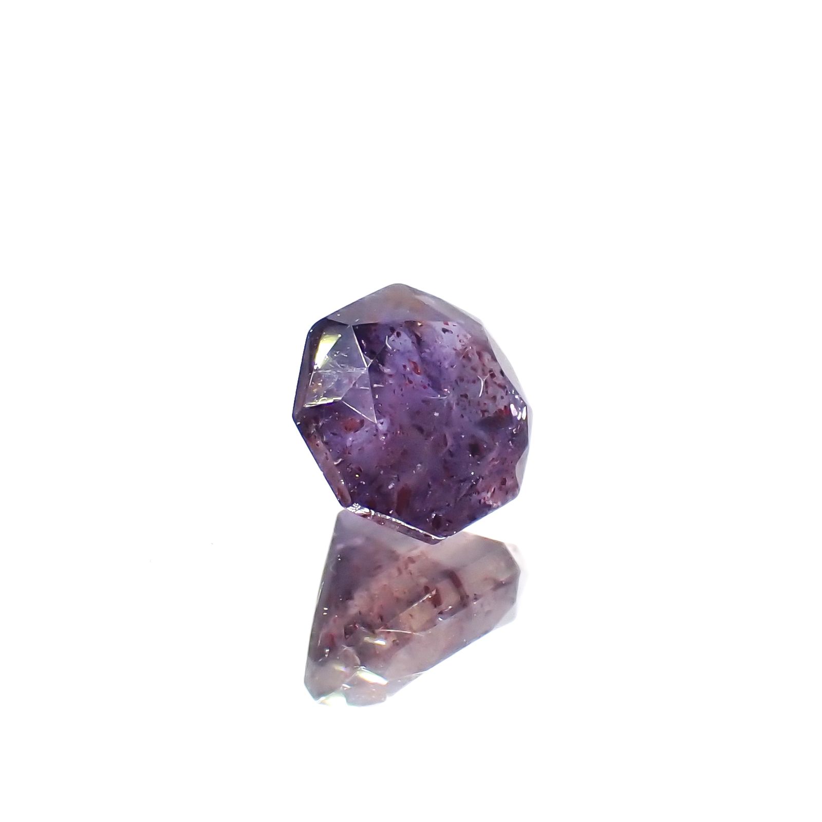 ◇オクタゴンカット◇ブラッドショットアイオライト インド産 0.55ct[230320945]5x5mm前後