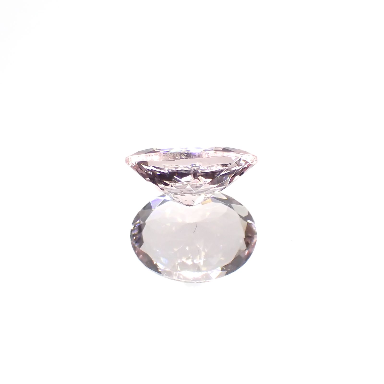 モルガナイト ブラジル産 0.88ct[230421788]7.8x5.9mm前後