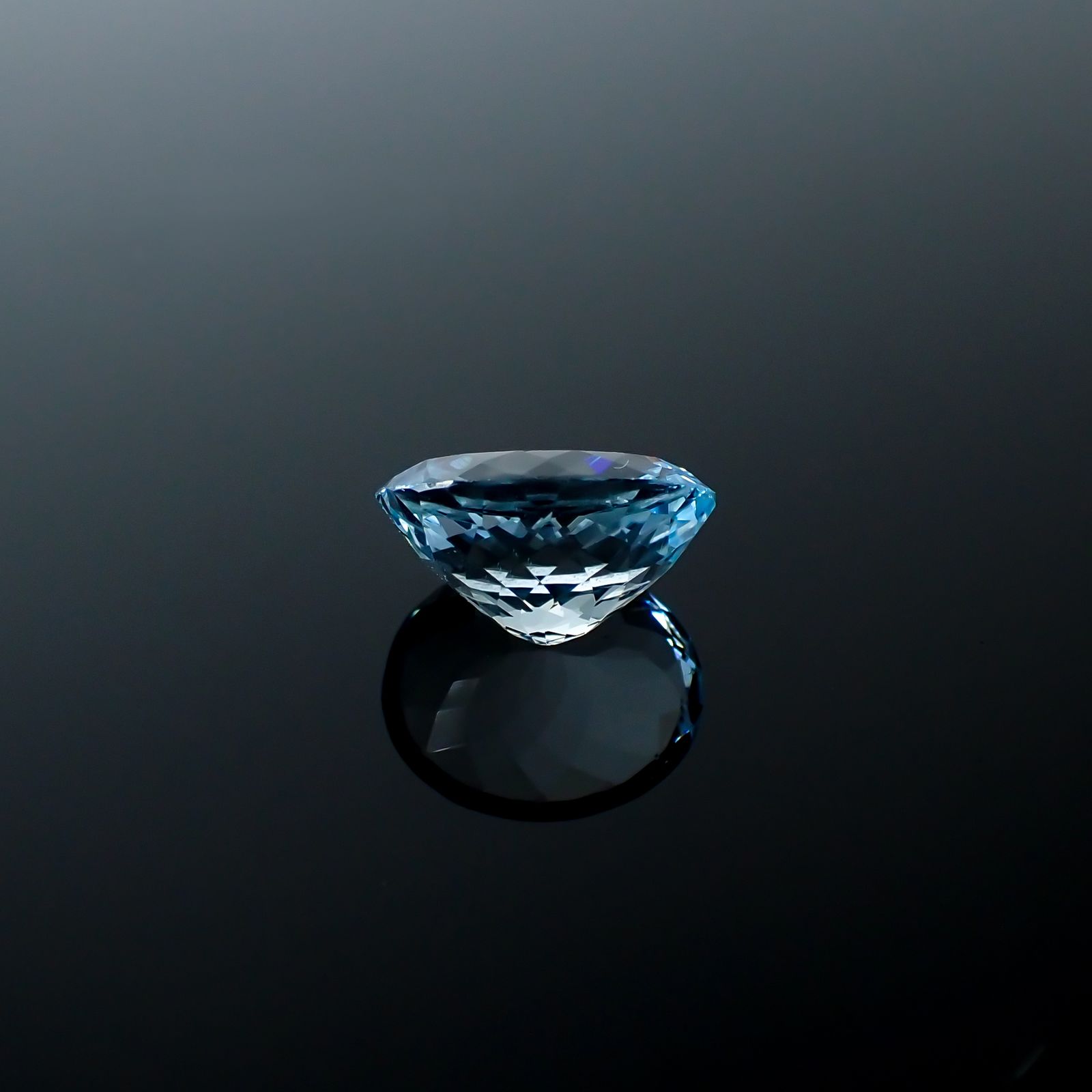 アクアマリン モザンビーク産 3.19ct[240125407]10.9x9mm前後