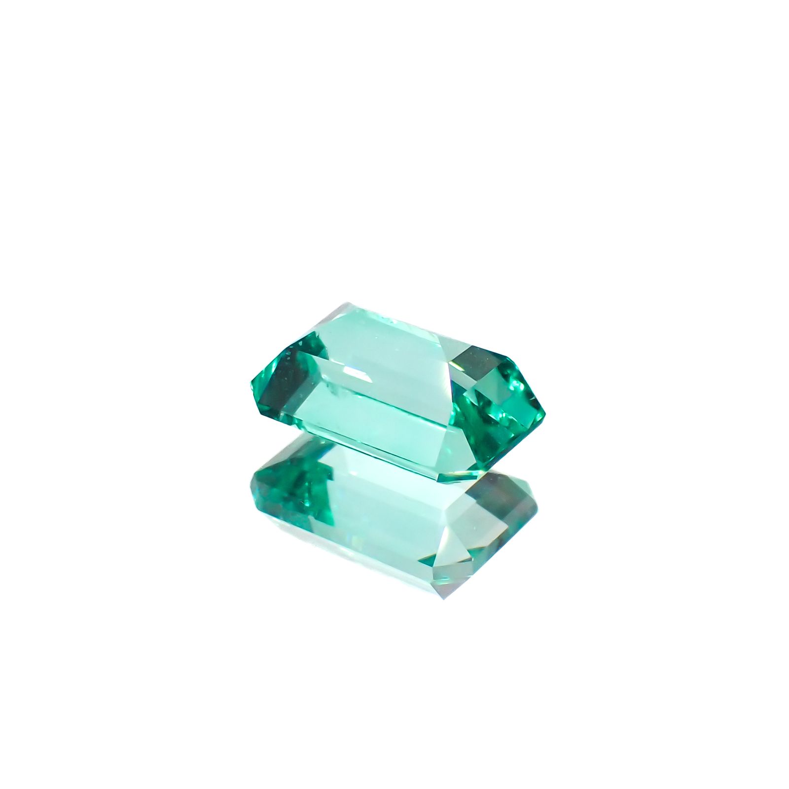 ノンオイルエメラルド(宝石名エメラルド)コロンビア産 1.03ct GIA鑑付[230823283]7.46x5.08mm前後
