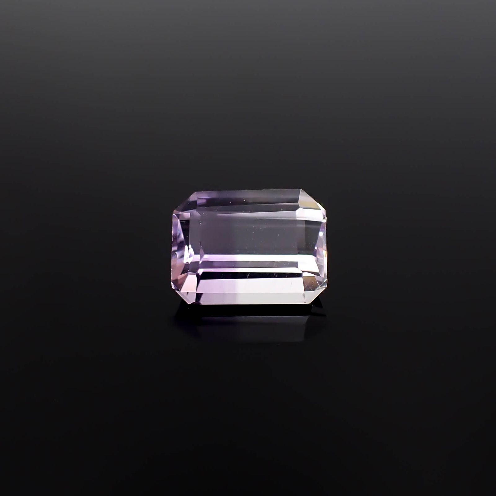 アワーグラスアメジスト モロッコ産 1.47ct / 7.8x6mm前後 [251031279]
