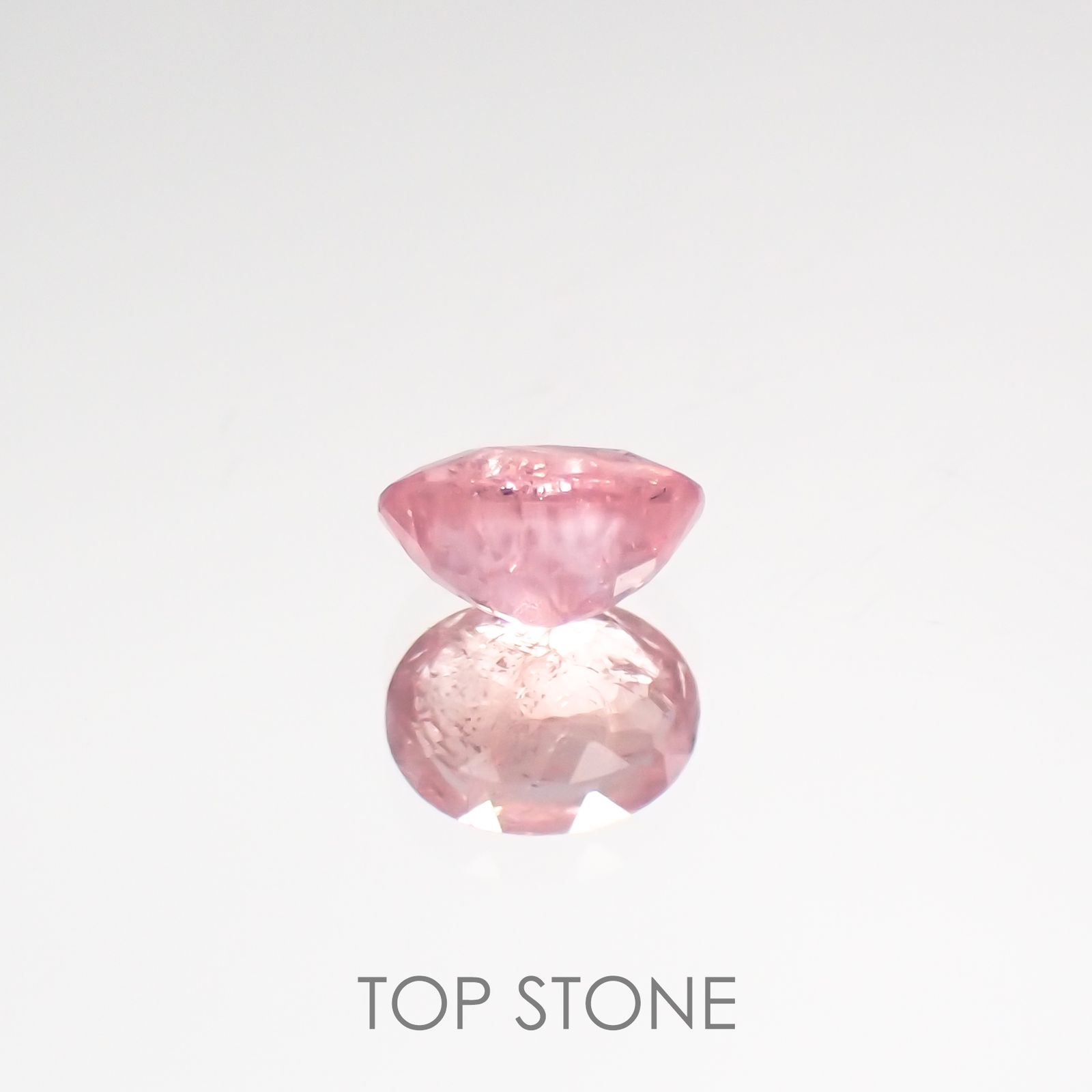 ペツォッタイト(ラズベリル)(宝石名ペツォッタイト) マダガスカル産 0.171ct ソ付(彩珠)[210711805]4×2.9mm前後