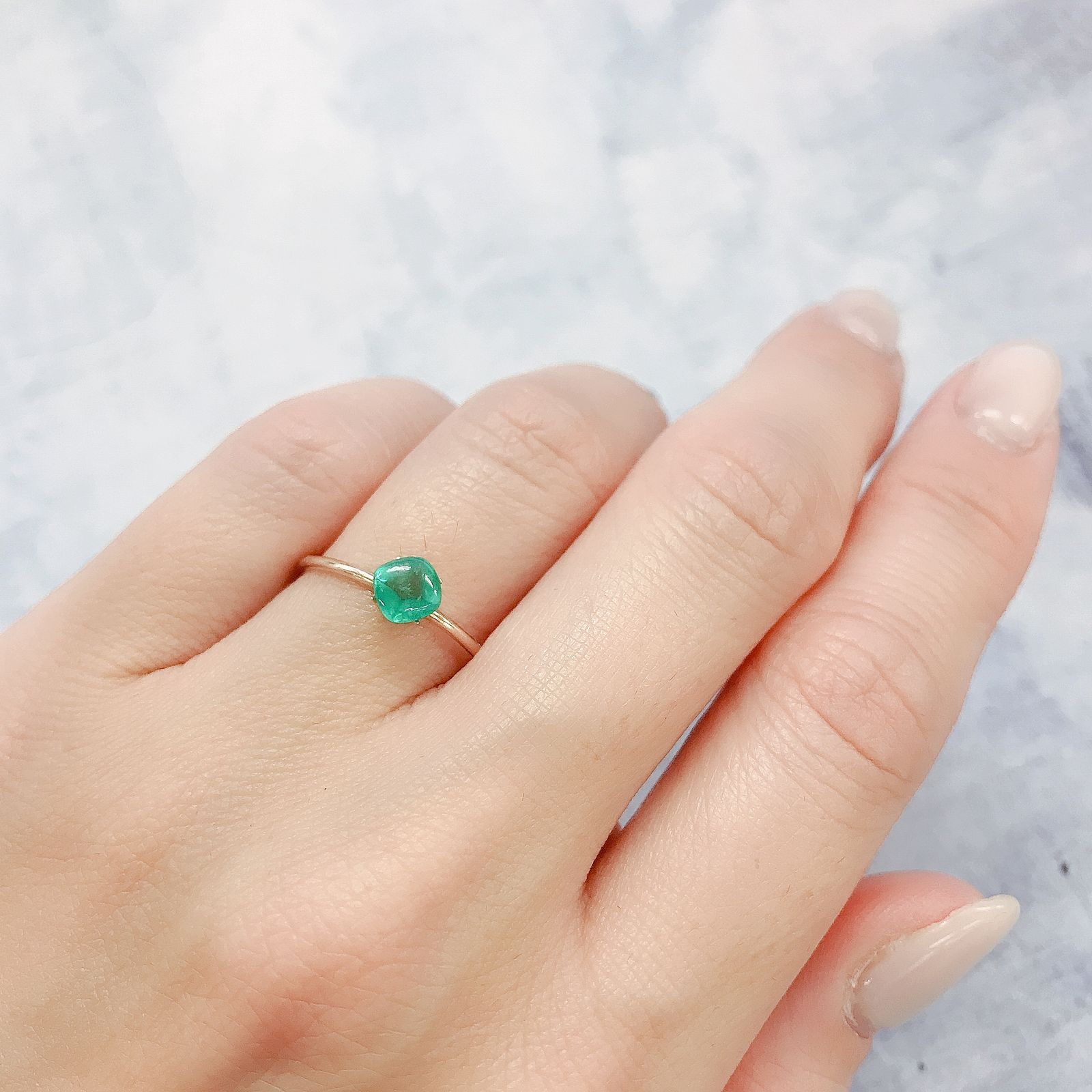 ◇シュガーローフカット◇エメラルド(宝石名エメラルド)コロンビア産 0.55ct 識別済[220515951]4.8x4.7mm前後