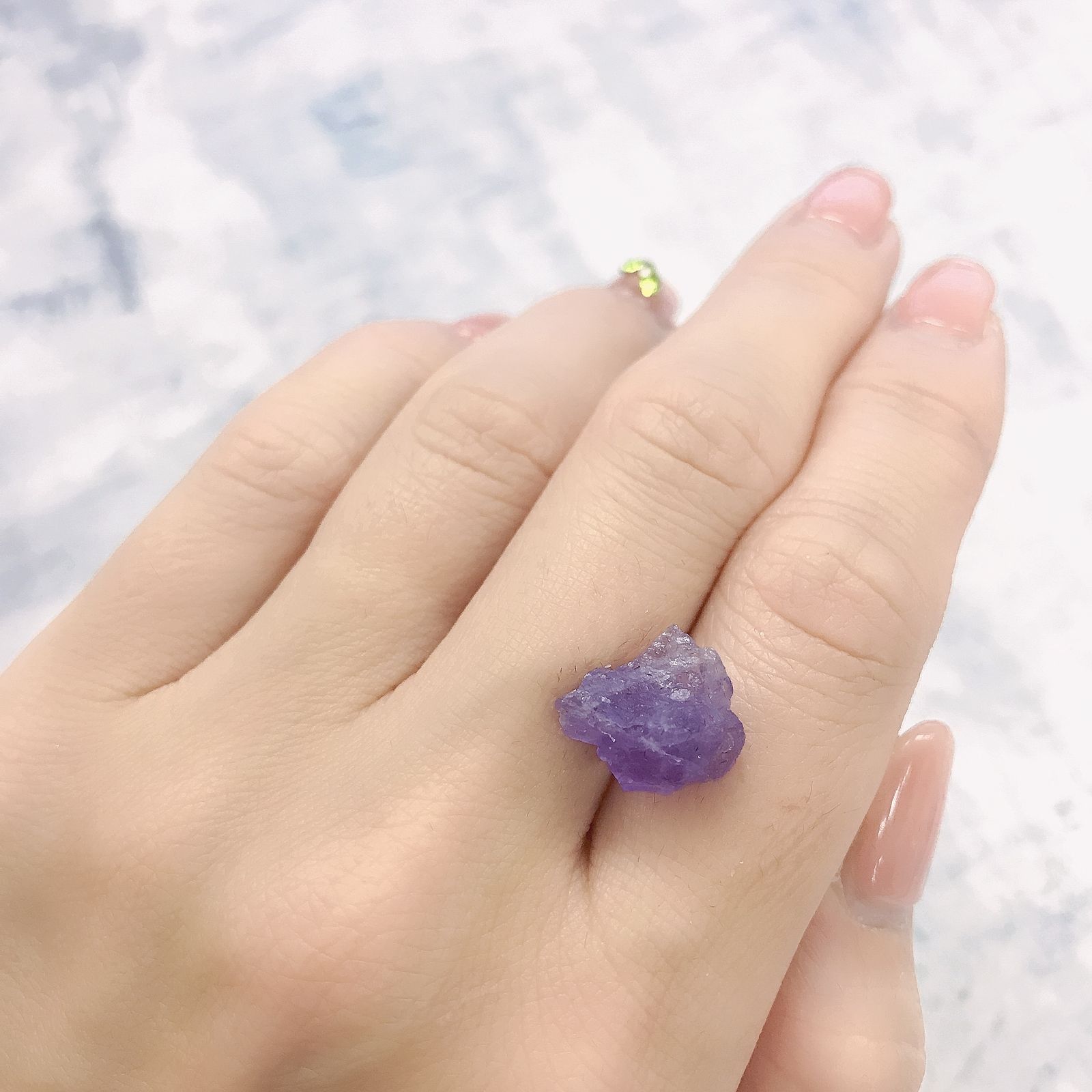 ハックマナイト原石 アフガニスタン産 5.03ct[220415673]14.1x11.9mm前後