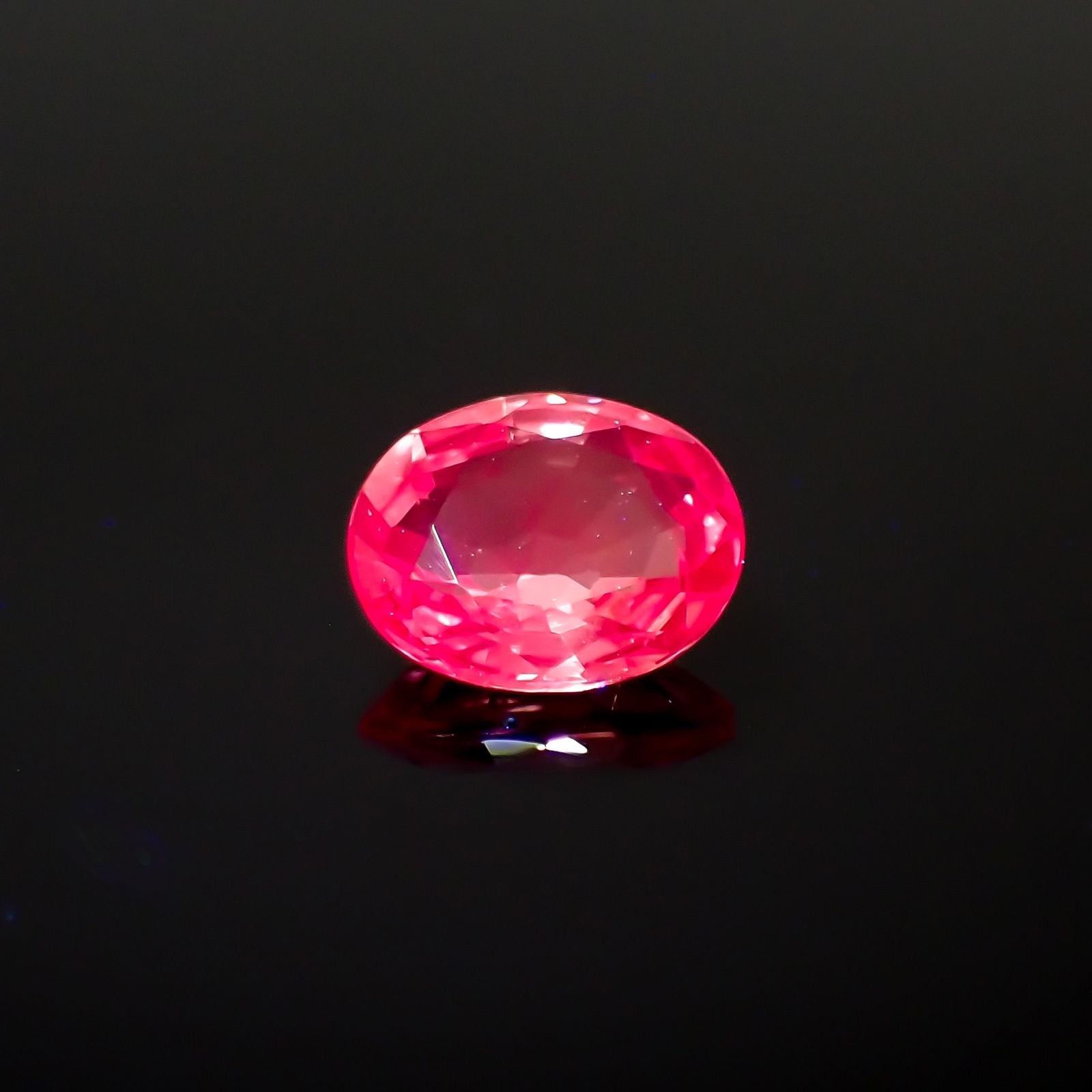 パパラチャサファイア(宝石名サファイア/別名パパラチャ・サファイア)スリランカ産 0.54ct GIA鑑付[230421631]5.62x4.66mm前後