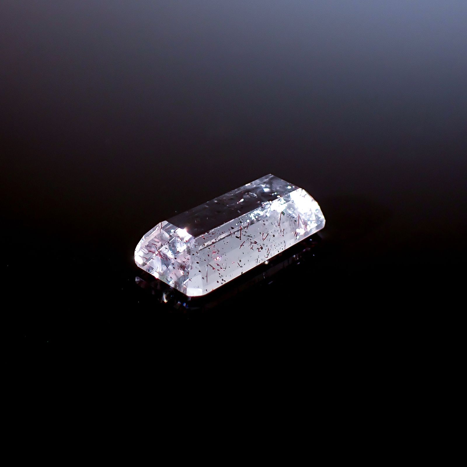 ティンカーベルクォーツ ブラジル産 5.79ct / 16.8x7.6mm前後 [260932861]