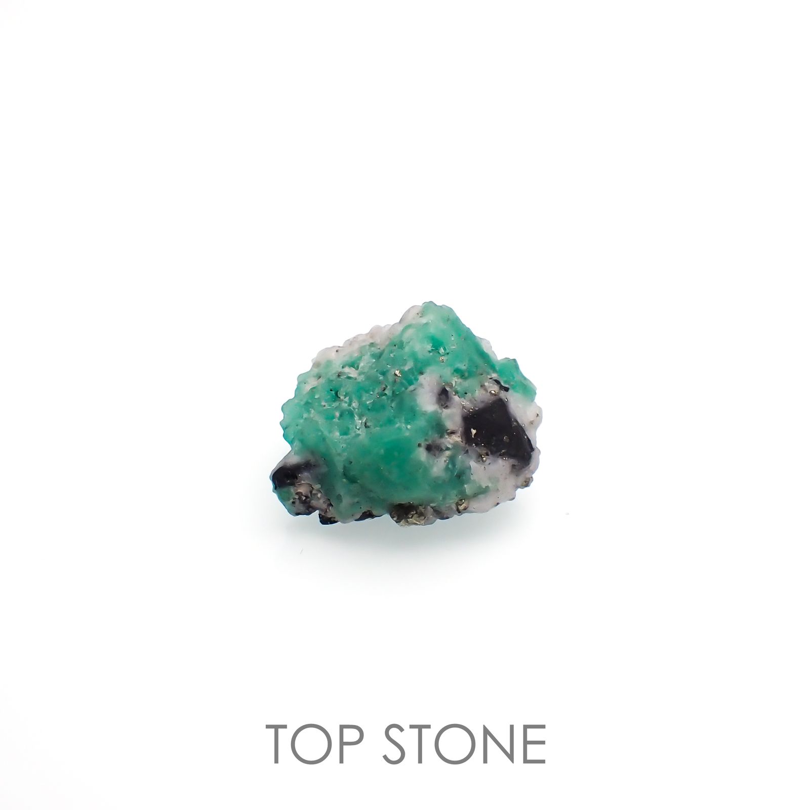 エメラルド原石 コロンビア産 15.09ct[220115501]14.5x13.9mm前後