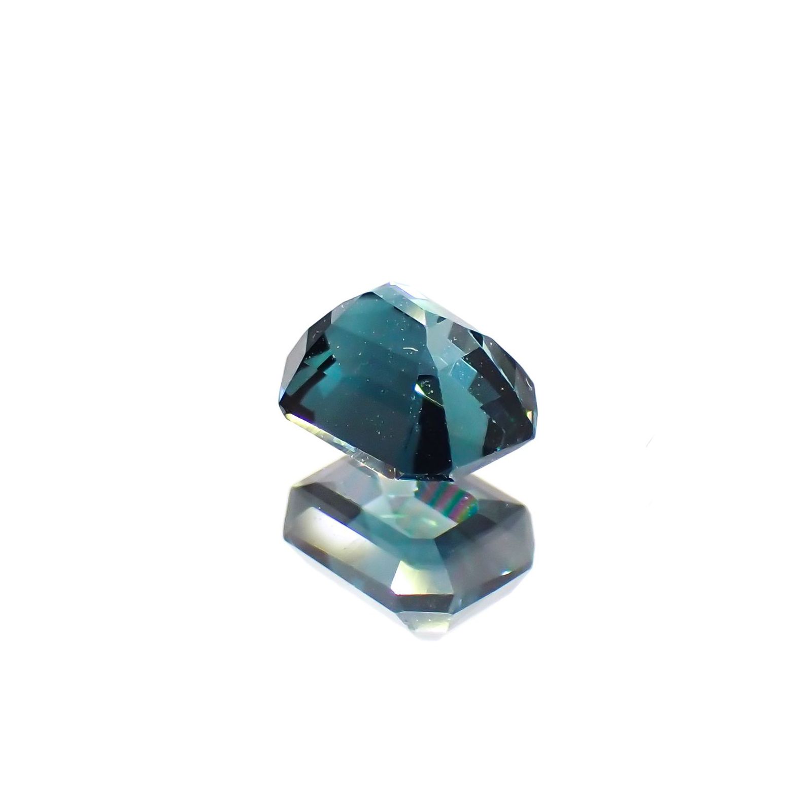 ブルートルマリン(宝石名トルマリン)アフガニスタン産 0.52ct 識別済[220115317]5.1x4mm前後