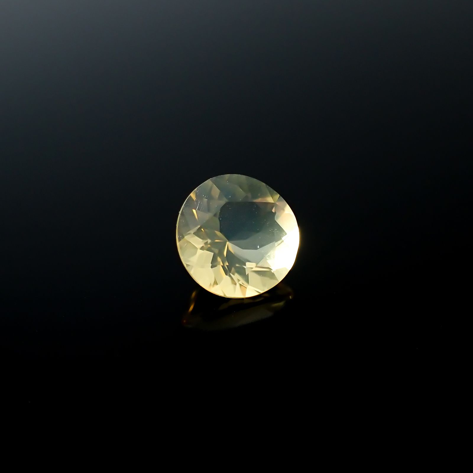 イエローオパール メキシコ産 0.99ct[240226193]7.3x7.3mm前後