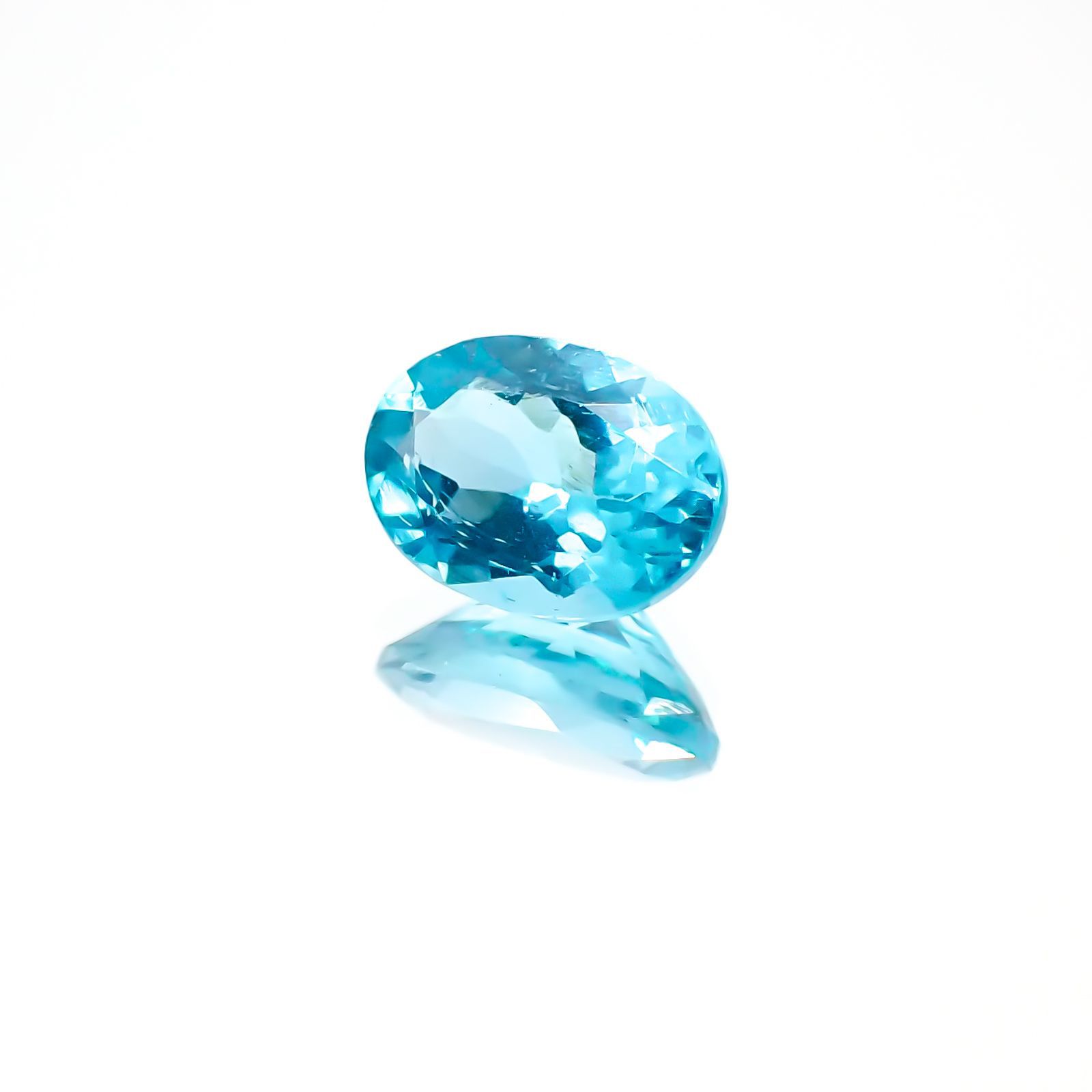 アパタイト(宝石名アパタイト)ブラジル産 0.87ct 識別済[230823192]7.1x5.1mm前後