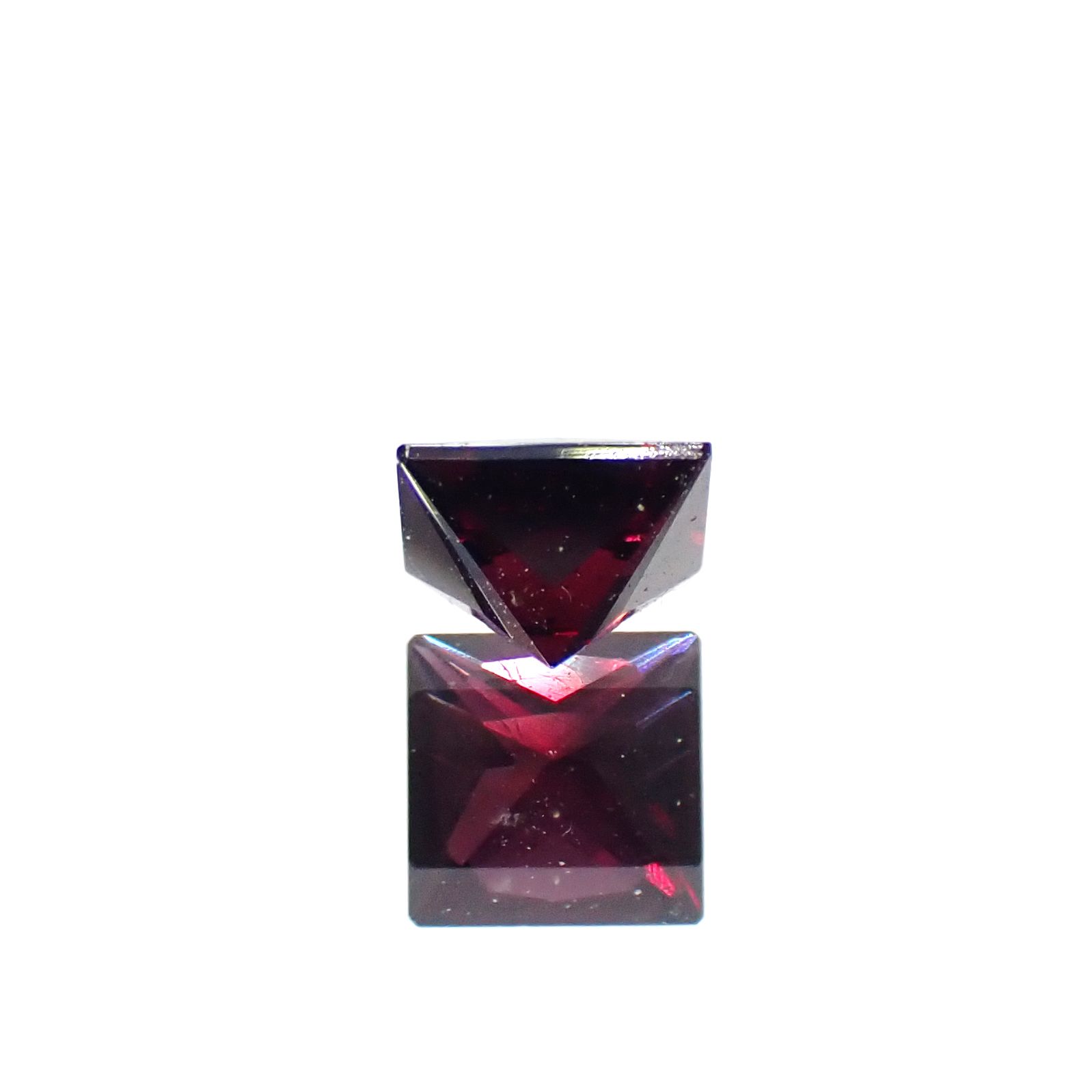 ◇プリンセスカット◇アントヒルガーネット(クロムパイロープガーネット) アメリカ・アリゾナ州産 0.39ct[240527831]3.9x3.9mm前後