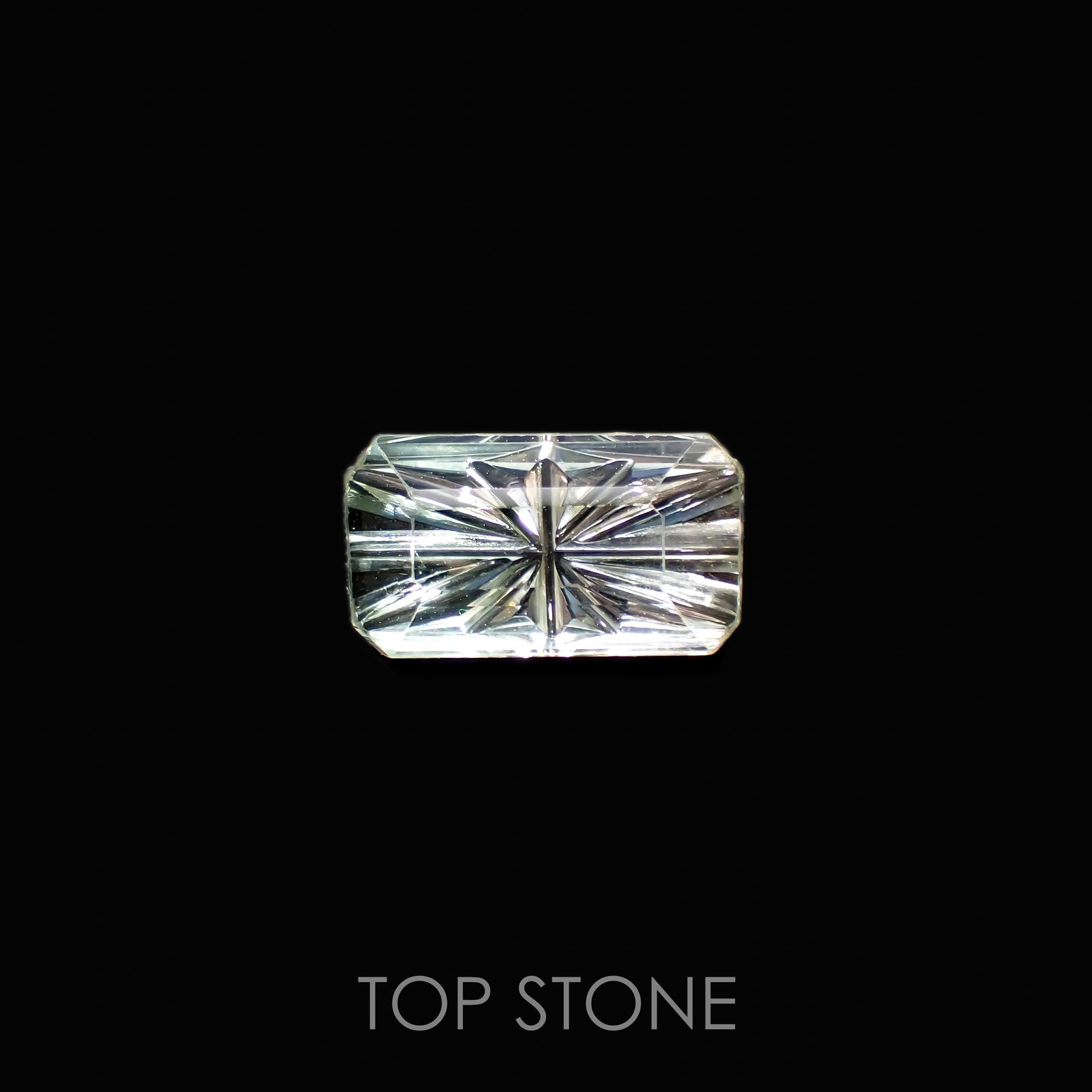 ◇甲州貴石切子Plus Three◇バイカラートルマリン カード付き(宝石名トルマリン)ルワンダ産 2.19ct 識別済[220114591]11.2x6.2mm前後