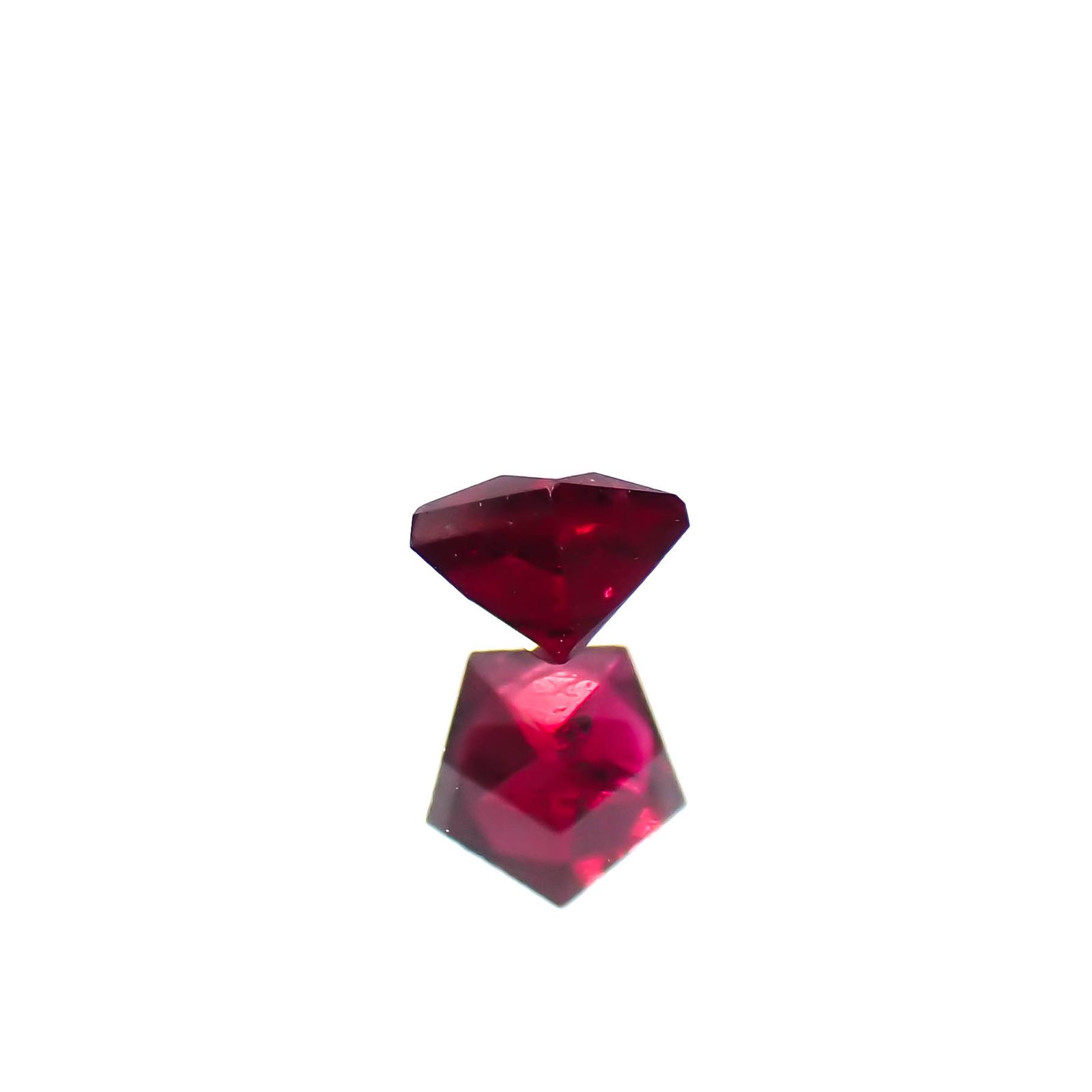 ◇ペンタゴンカット◇ルビー(宝石名ルビー)モザンビーク/ミャンマー産 0.11ct 識別済[231225037]2.7x2.9mm前後