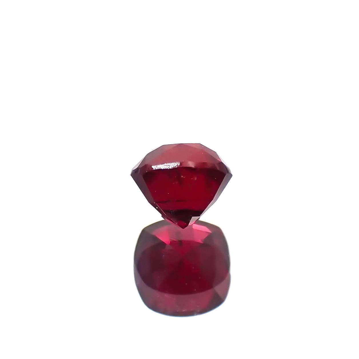 ルビー(宝石名ルビー)マダガスカル産 0.35ct 識別済[240326668]3.6x3.6mm前後