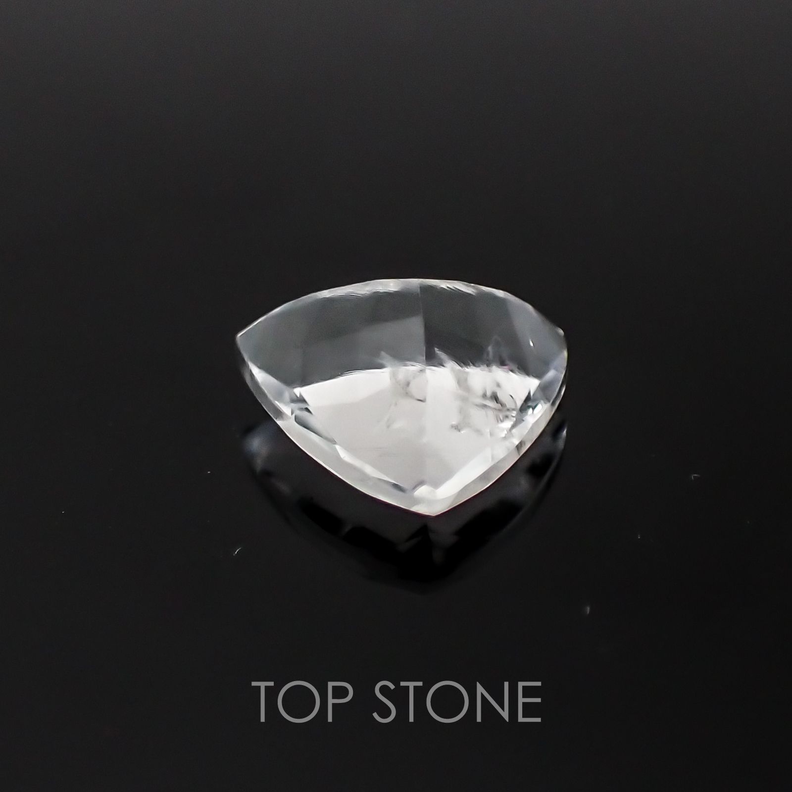 ハイアライトオパール メキシコ産 ルース 1.1ct[20118245]7.9×7.7mm前後