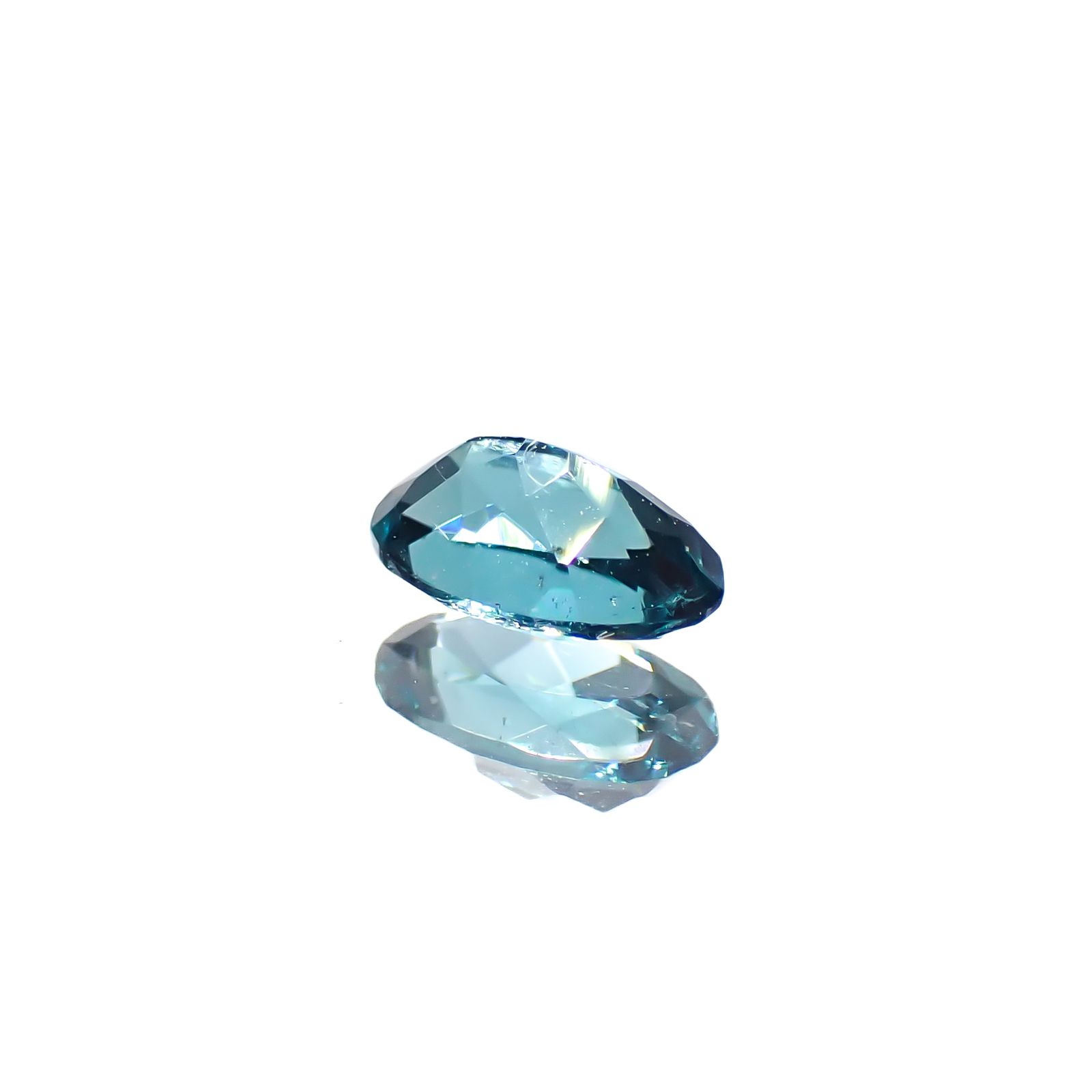 ブルーグリーントルマリン ブラジル産 0.22ct[240628037]4.8x2.9mm前後