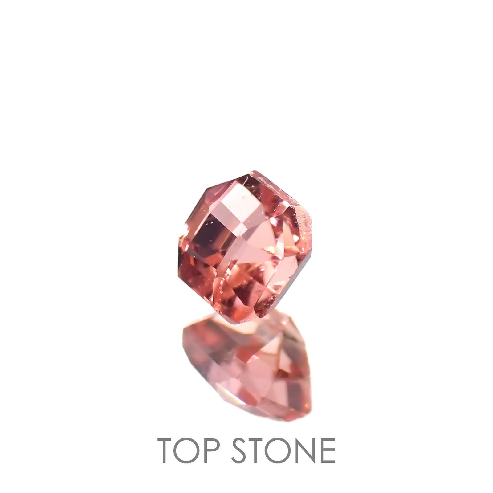 ヴェイリネナイト(宝石名ベイリネナイト)パキスタン産 0.13ct 識別済[221219294]2.9x2.6mm前後
