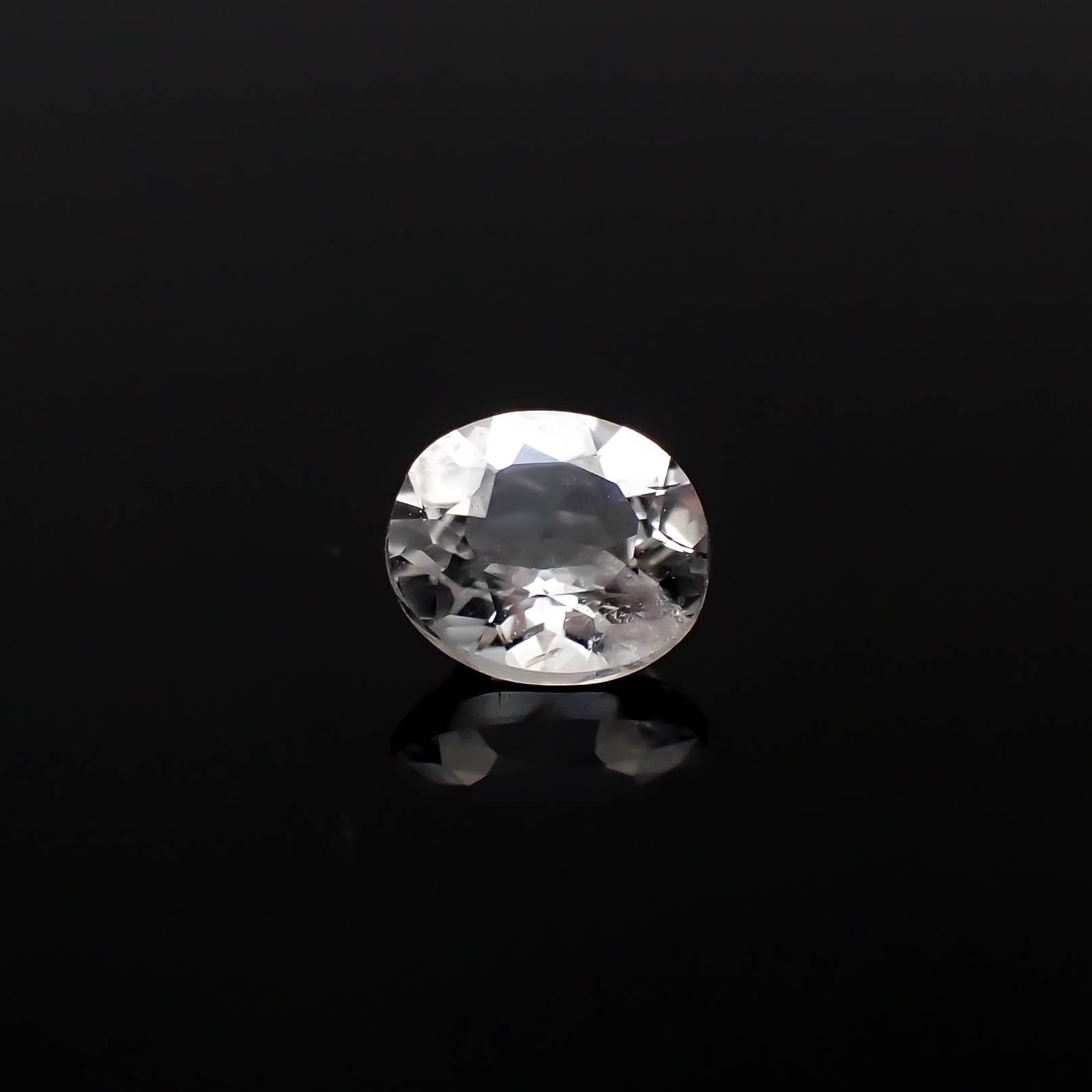 フェナカイト(宝石名フェナカイト)マダガスカル/ブラジル産 0.34ct