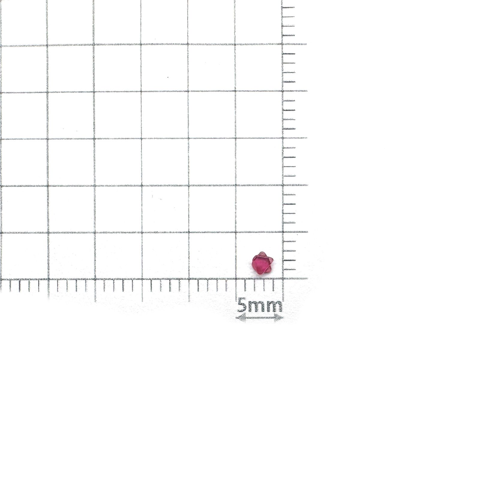 ツインクリスタルスピネル(スピネル式双晶) 原石 ビルマ産 0.035ct[240628429]2.3x2.2mm前後
