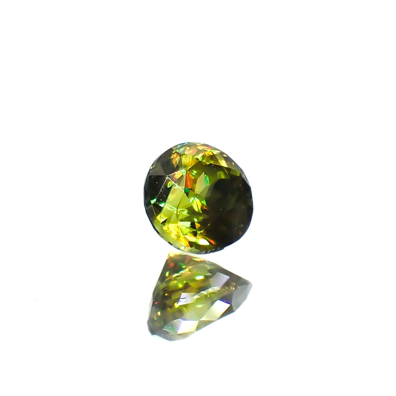 カラーチェンジスフェーン パキスタン産 0.18ct / 3.2x3.2mm前後 [250931064]